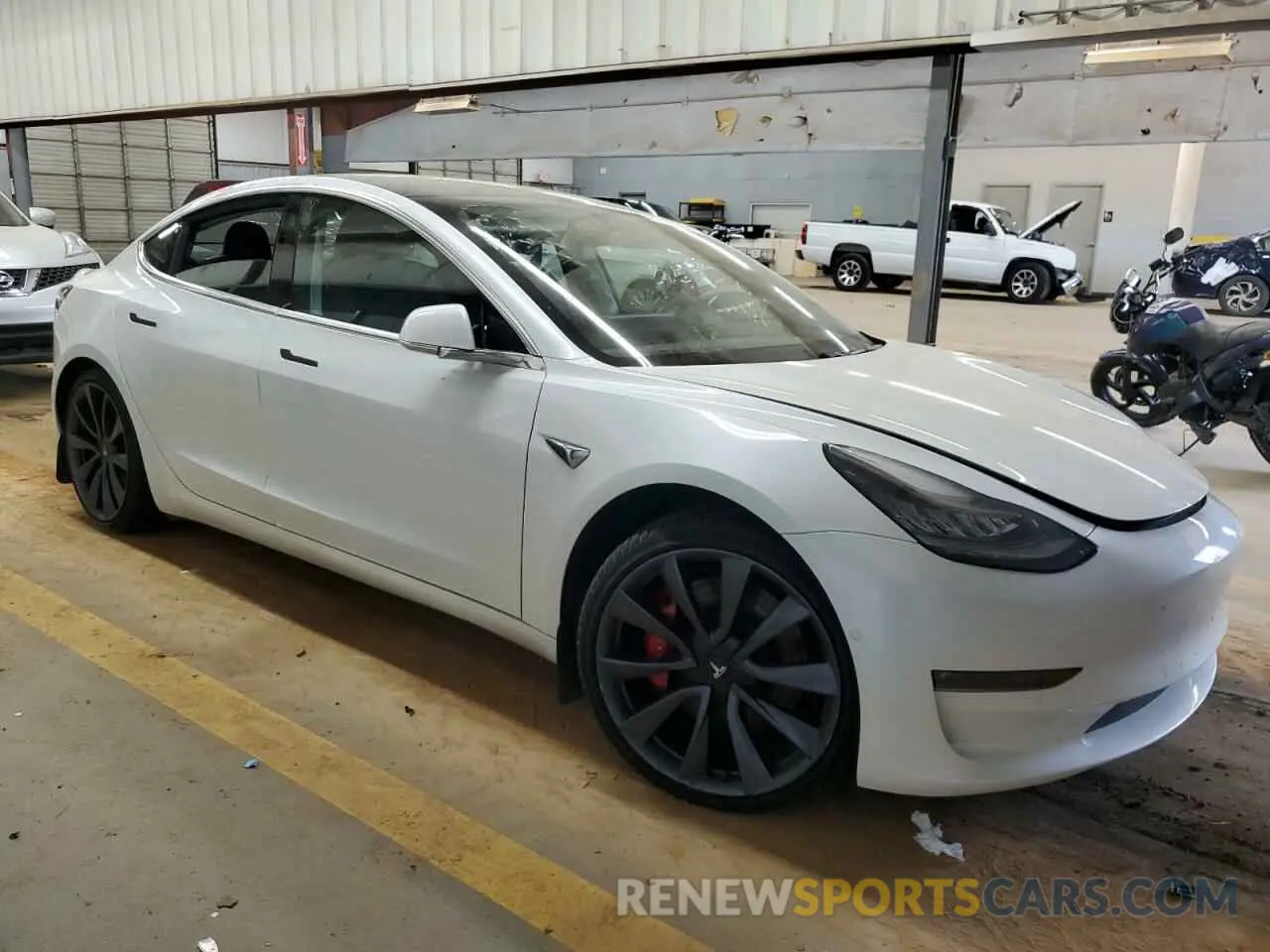 4 Photograph of a damaged car 5YJ3E1EC9LF796339 TESLA MODEL 3 2020