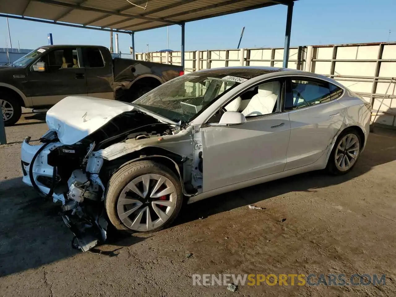 1 Photograph of a damaged car 5YJ3E1ECXLF805551 TESLA MODEL 3 2020