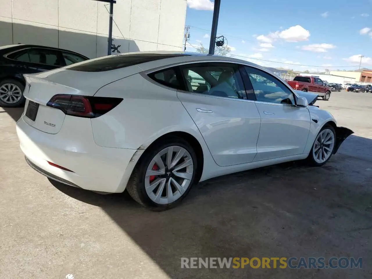3 Photograph of a damaged car 5YJ3E1ECXLF805551 TESLA MODEL 3 2020
