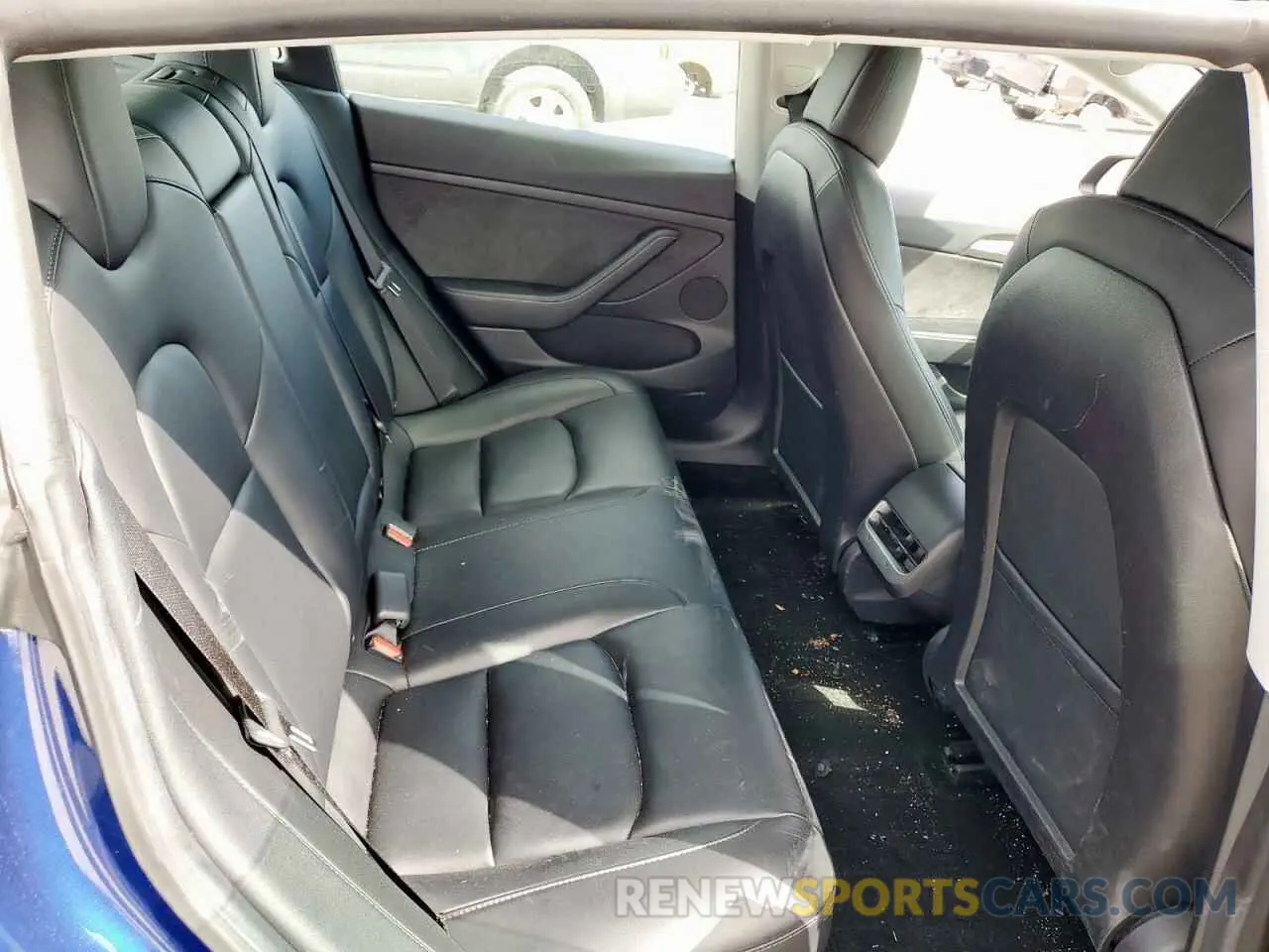 10 Photograph of a damaged car 5YJ3E1EA0MF014607 TESLA MODEL 3 2021