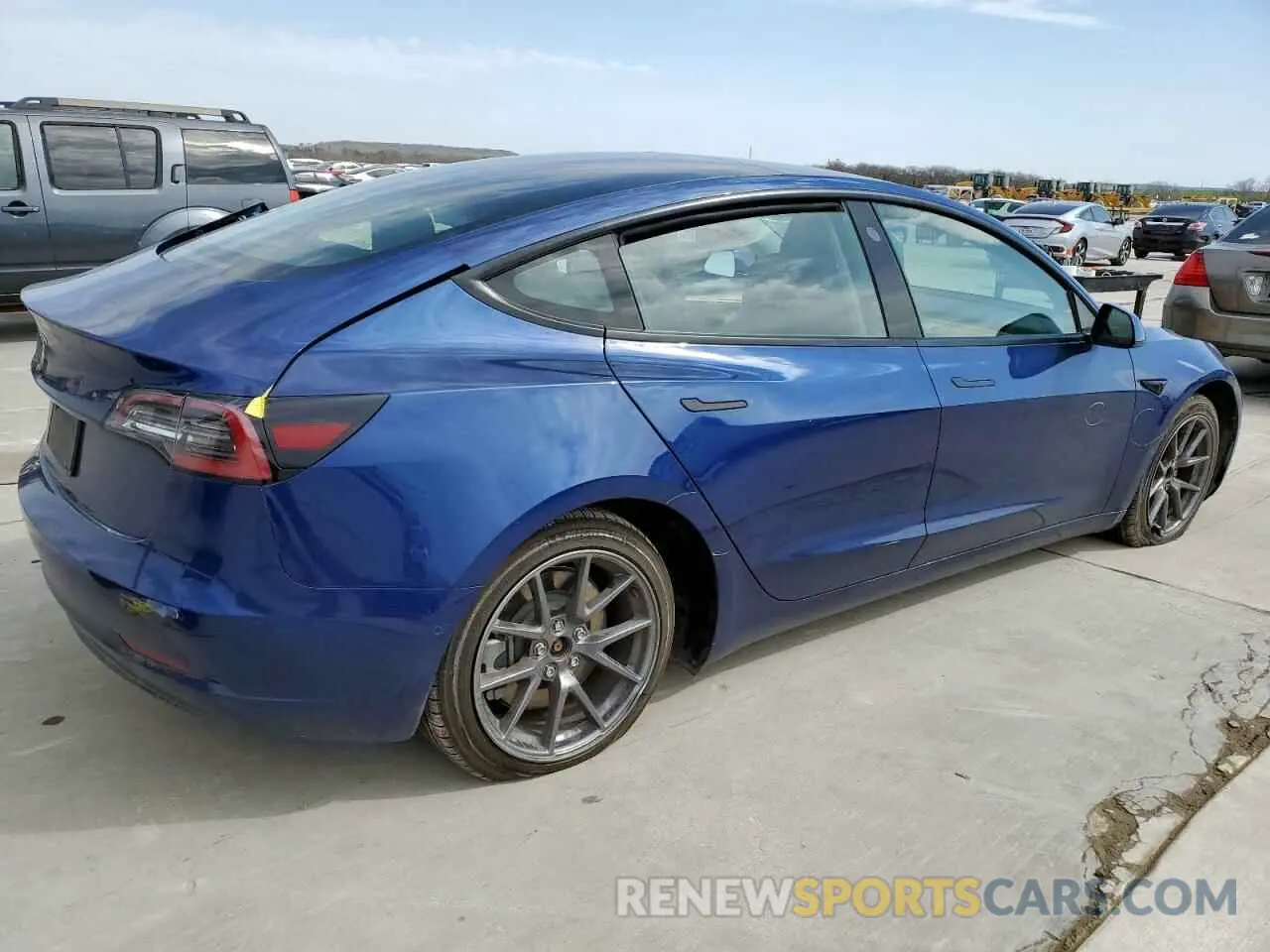 3 Photograph of a damaged car 5YJ3E1EA0MF014607 TESLA MODEL 3 2021