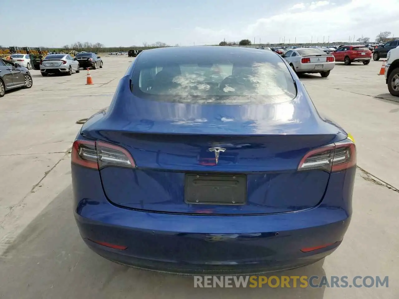 6 Photograph of a damaged car 5YJ3E1EA0MF014607 TESLA MODEL 3 2021