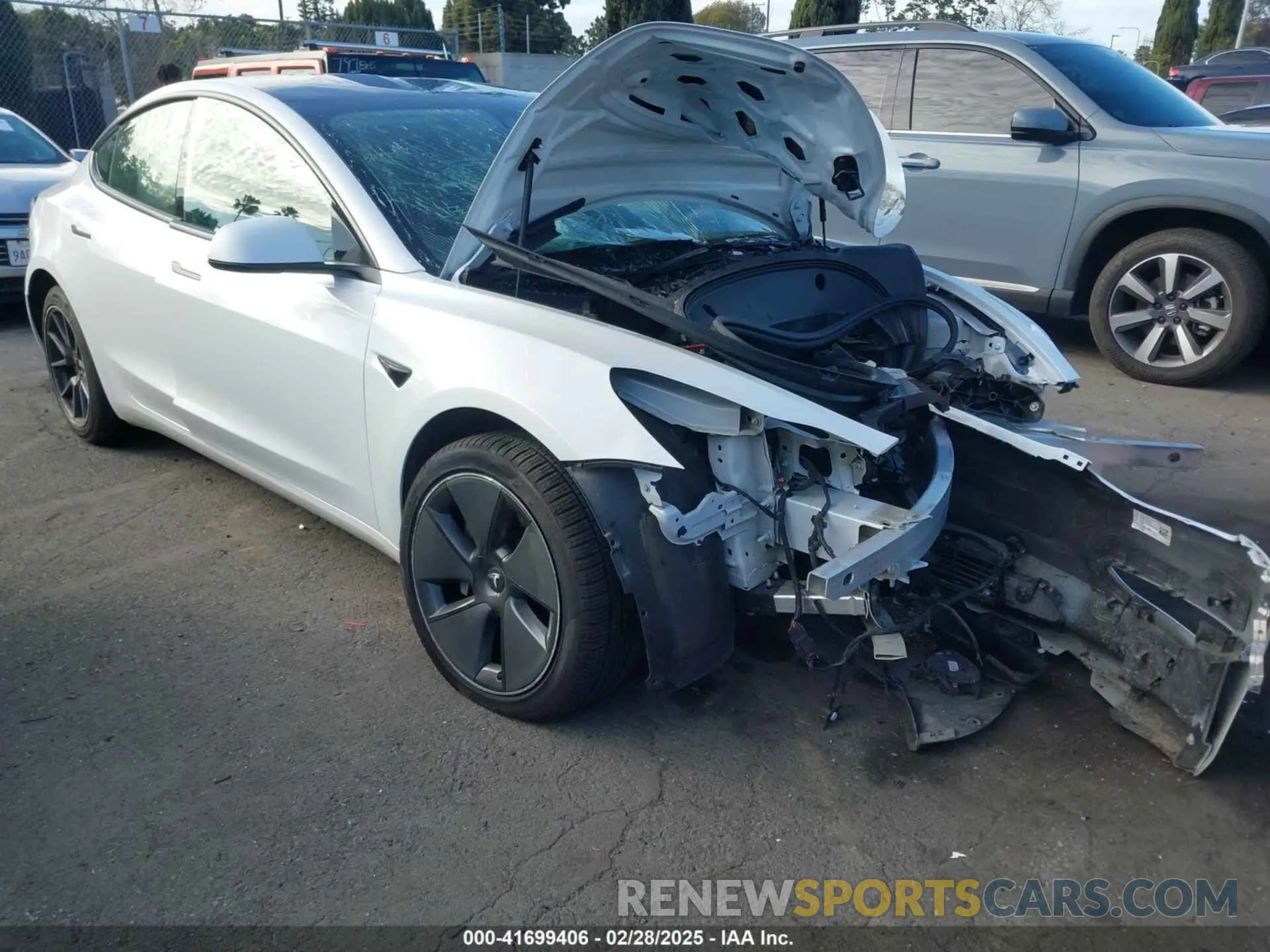 1 Photograph of a damaged car 5YJ3E1EA0MF022920 TESLA MODEL 3 2021