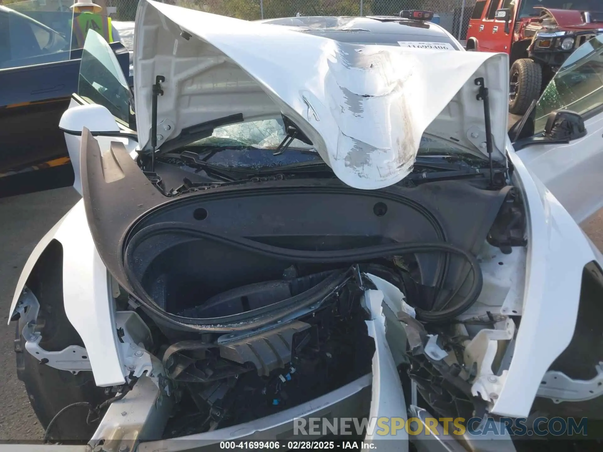 10 Photograph of a damaged car 5YJ3E1EA0MF022920 TESLA MODEL 3 2021