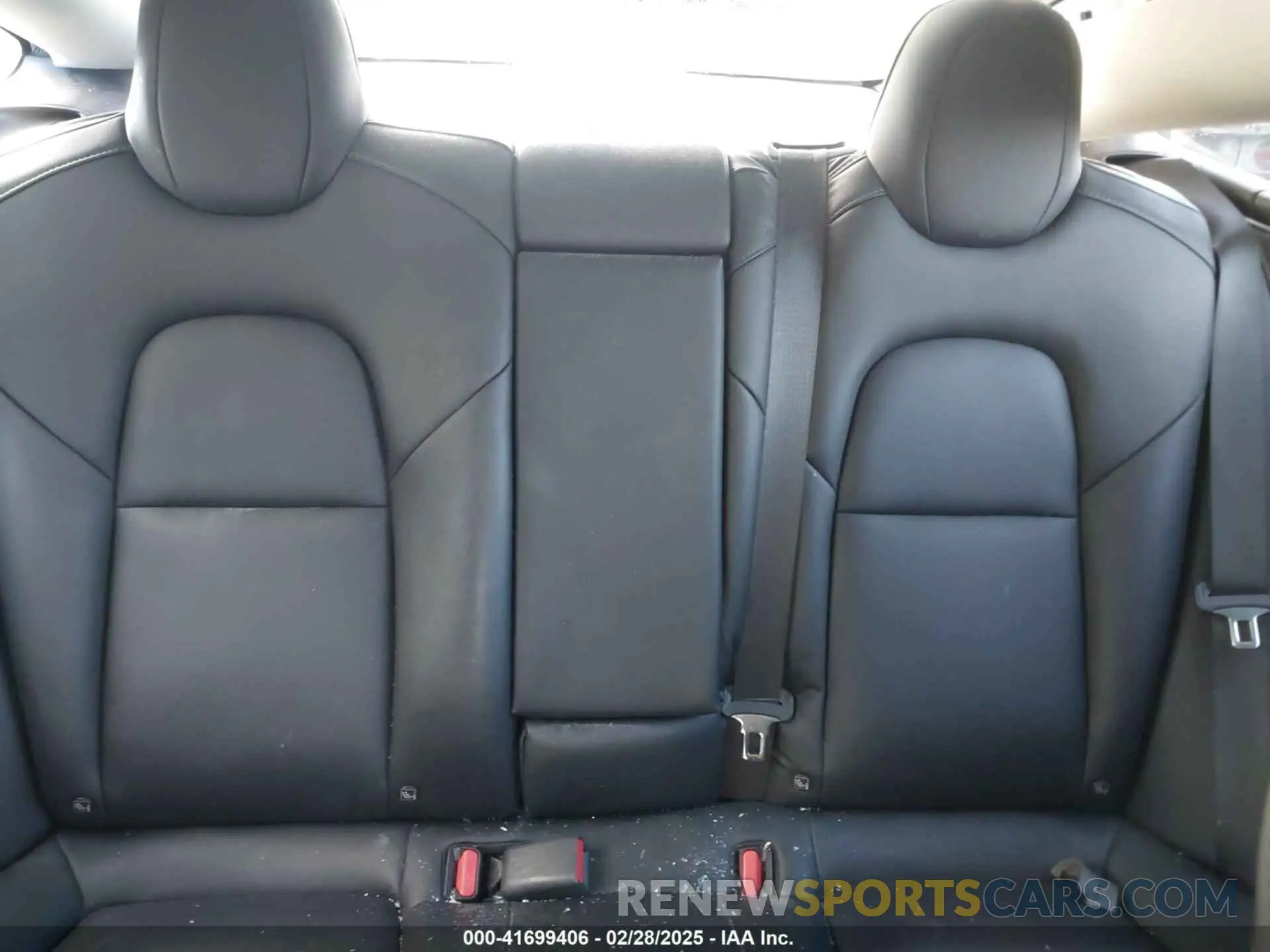 8 Photograph of a damaged car 5YJ3E1EA0MF022920 TESLA MODEL 3 2021