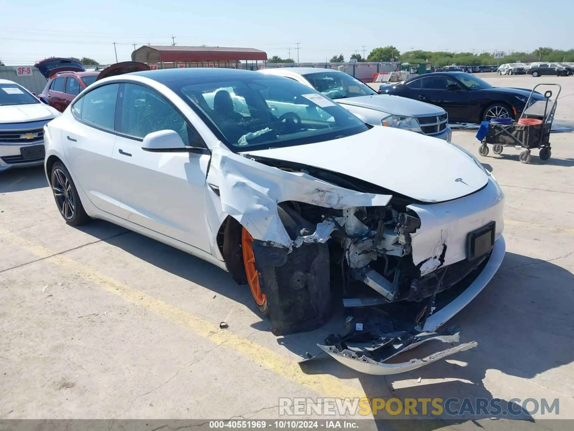 1 Photograph of a damaged car 5YJ3E1EA0MF023016 TESLA MODEL 3 2021