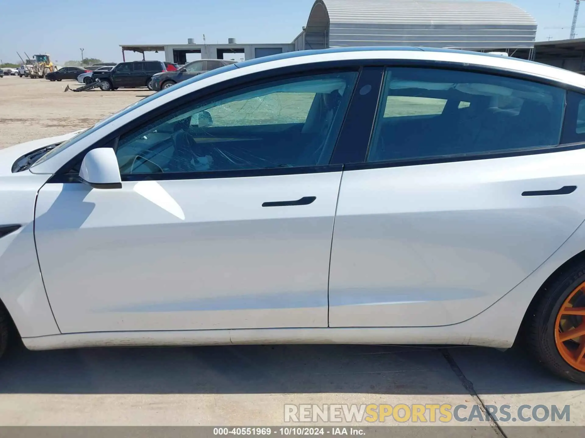 15 Photograph of a damaged car 5YJ3E1EA0MF023016 TESLA MODEL 3 2021