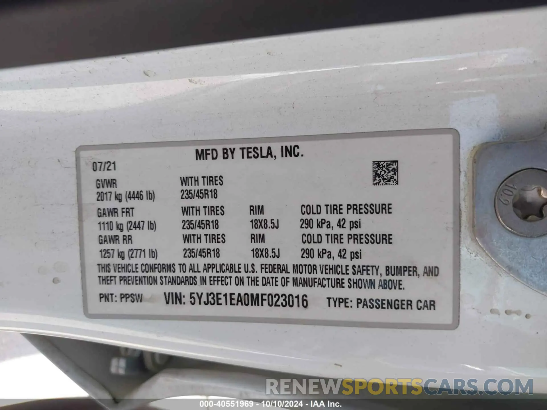 9 Photograph of a damaged car 5YJ3E1EA0MF023016 TESLA MODEL 3 2021