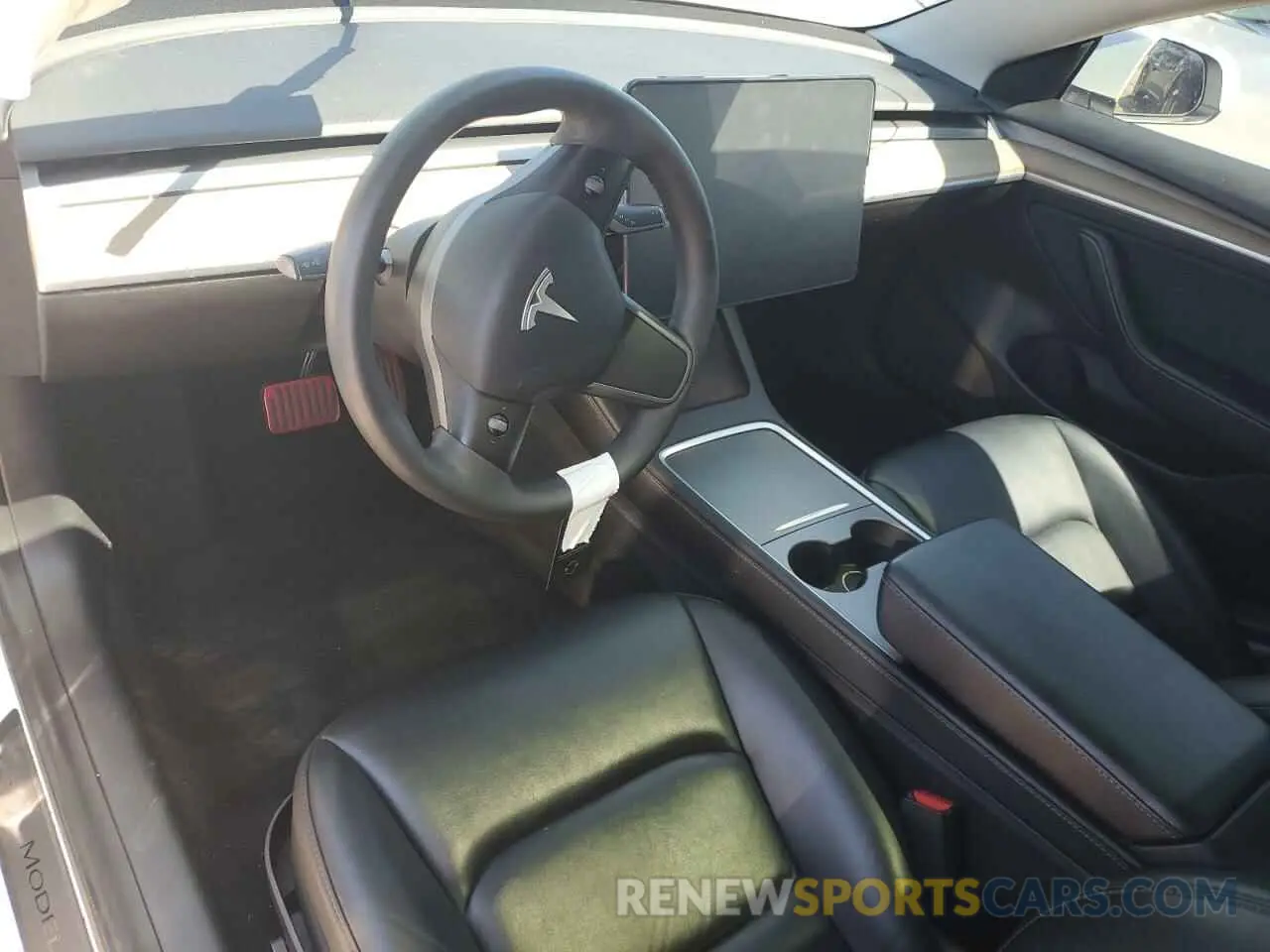 8 Photograph of a damaged car 5YJ3E1EA0MF029723 TESLA MODEL 3 2021