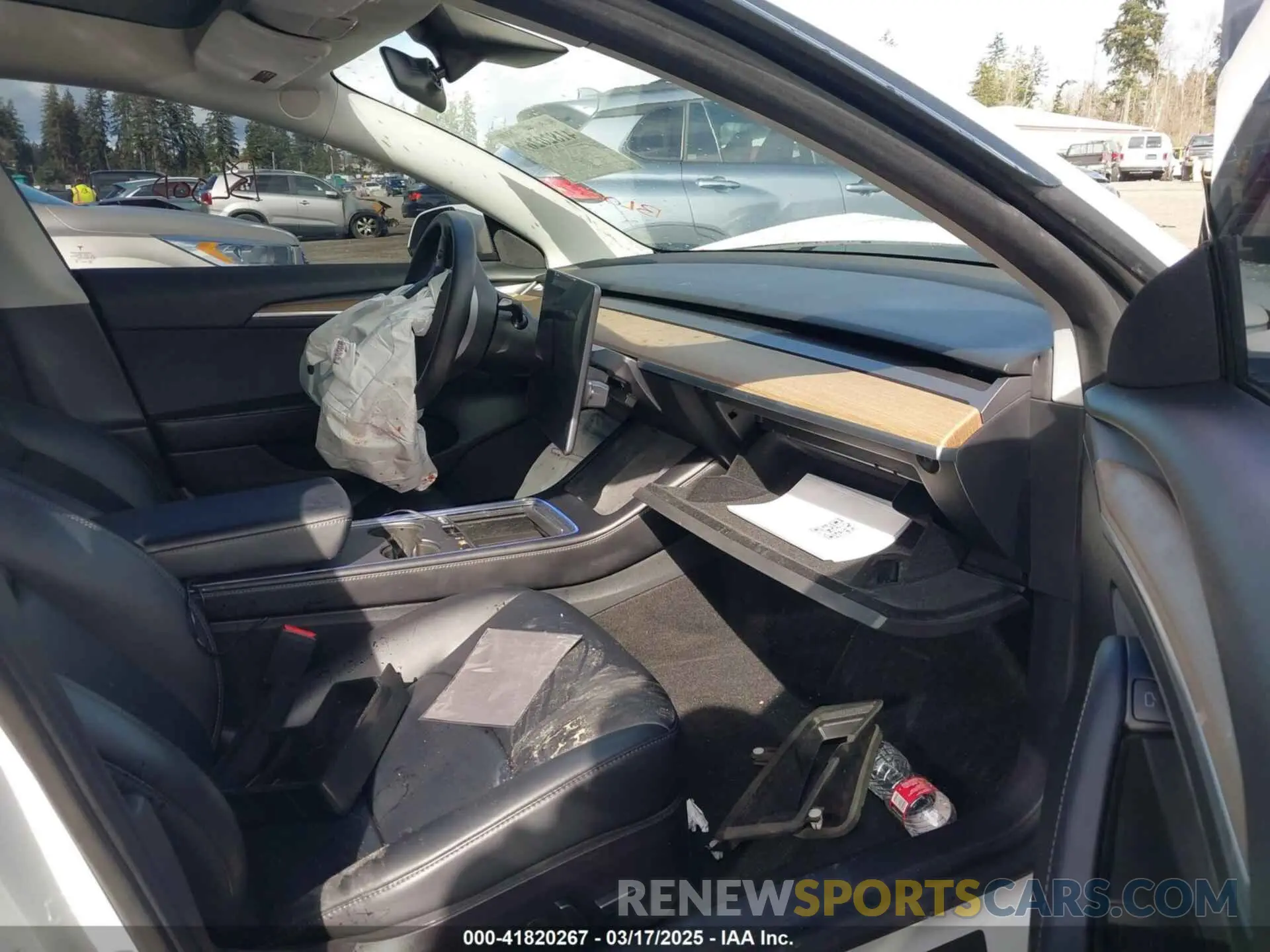 5 Photograph of a damaged car 5YJ3E1EA0MF062074 TESLA MODEL 3 2021