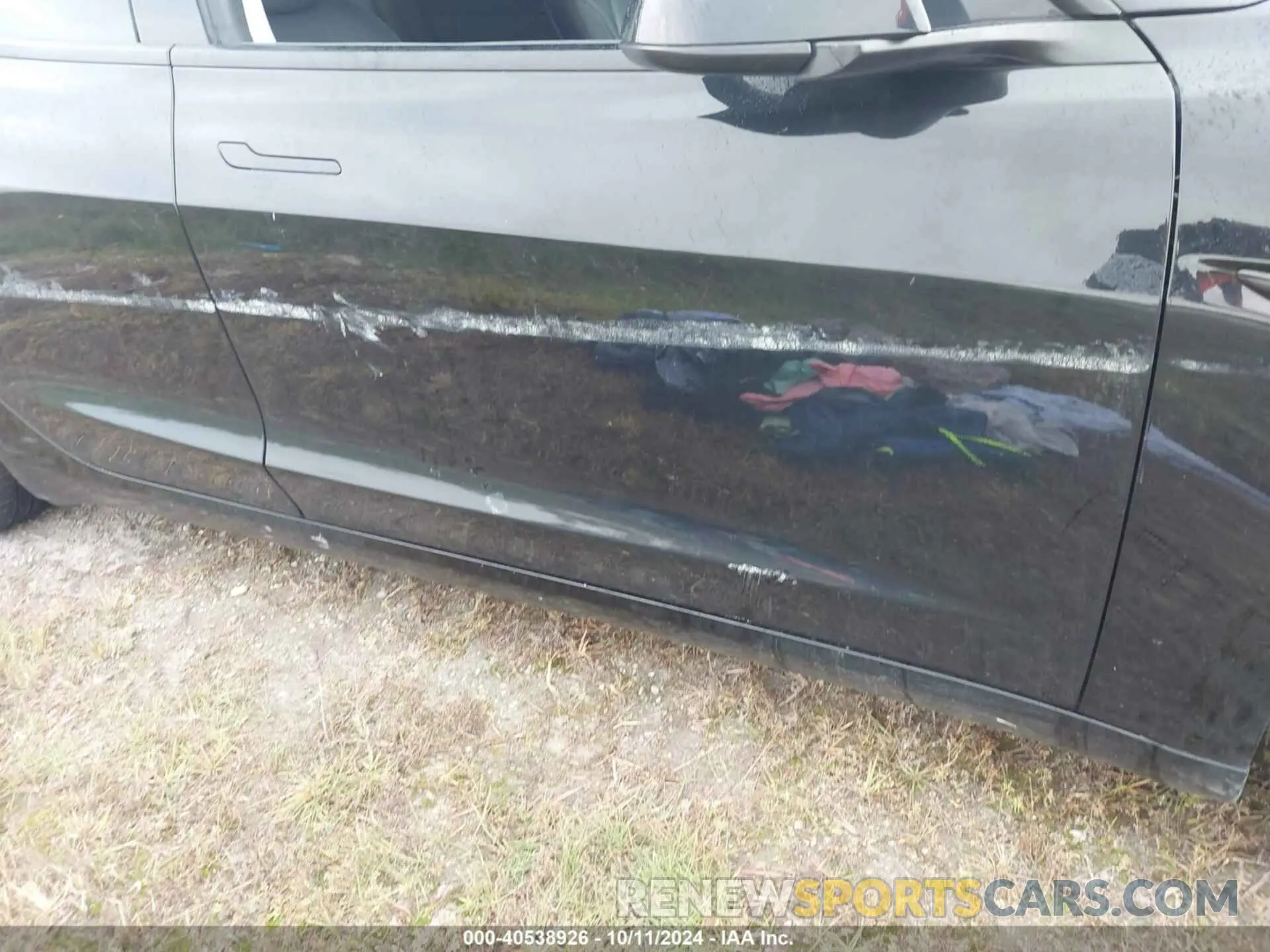 11 Photograph of a damaged car 5YJ3E1EA0MF077805 TESLA MODEL 3 2021
