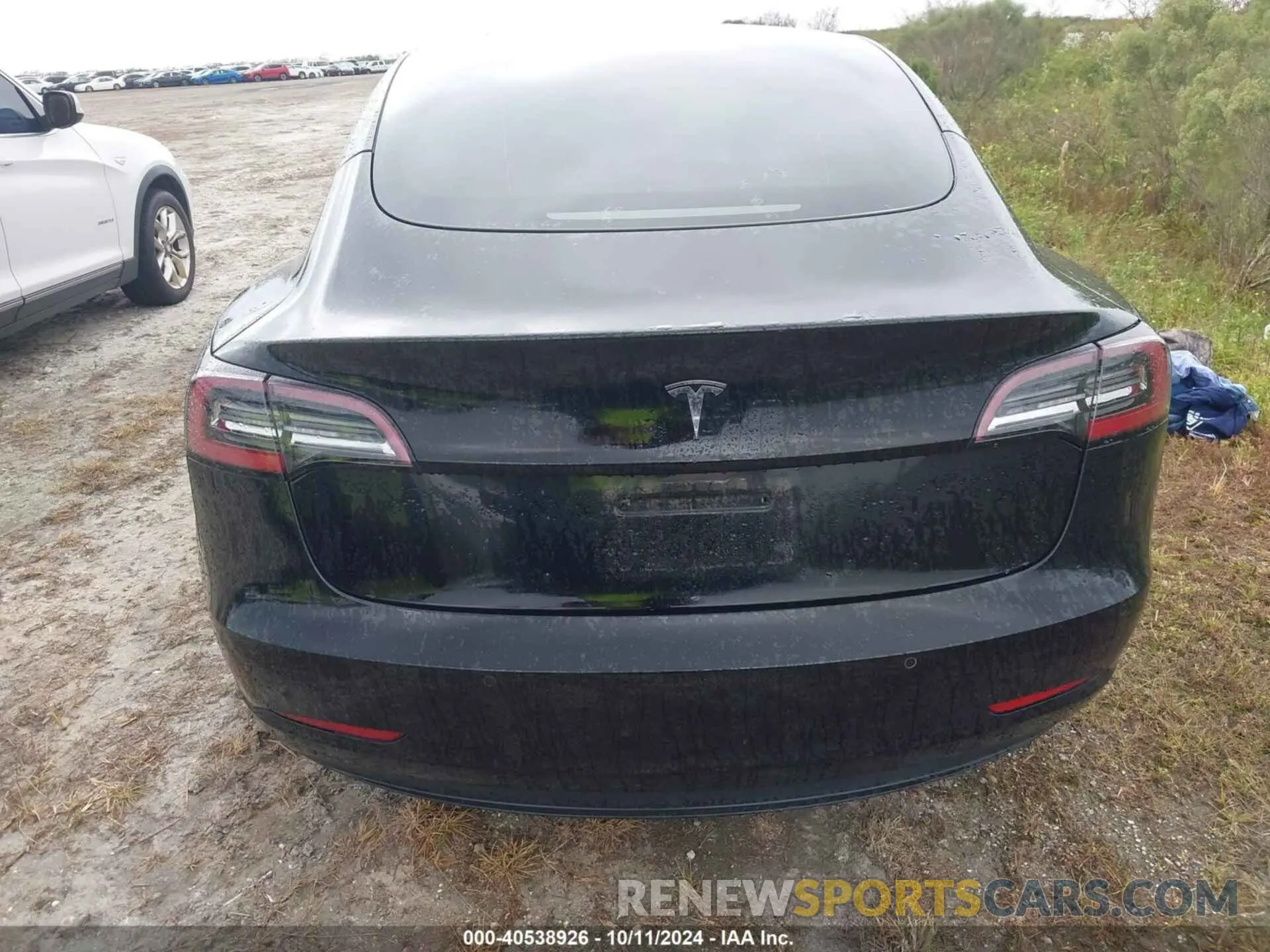 13 Photograph of a damaged car 5YJ3E1EA0MF077805 TESLA MODEL 3 2021