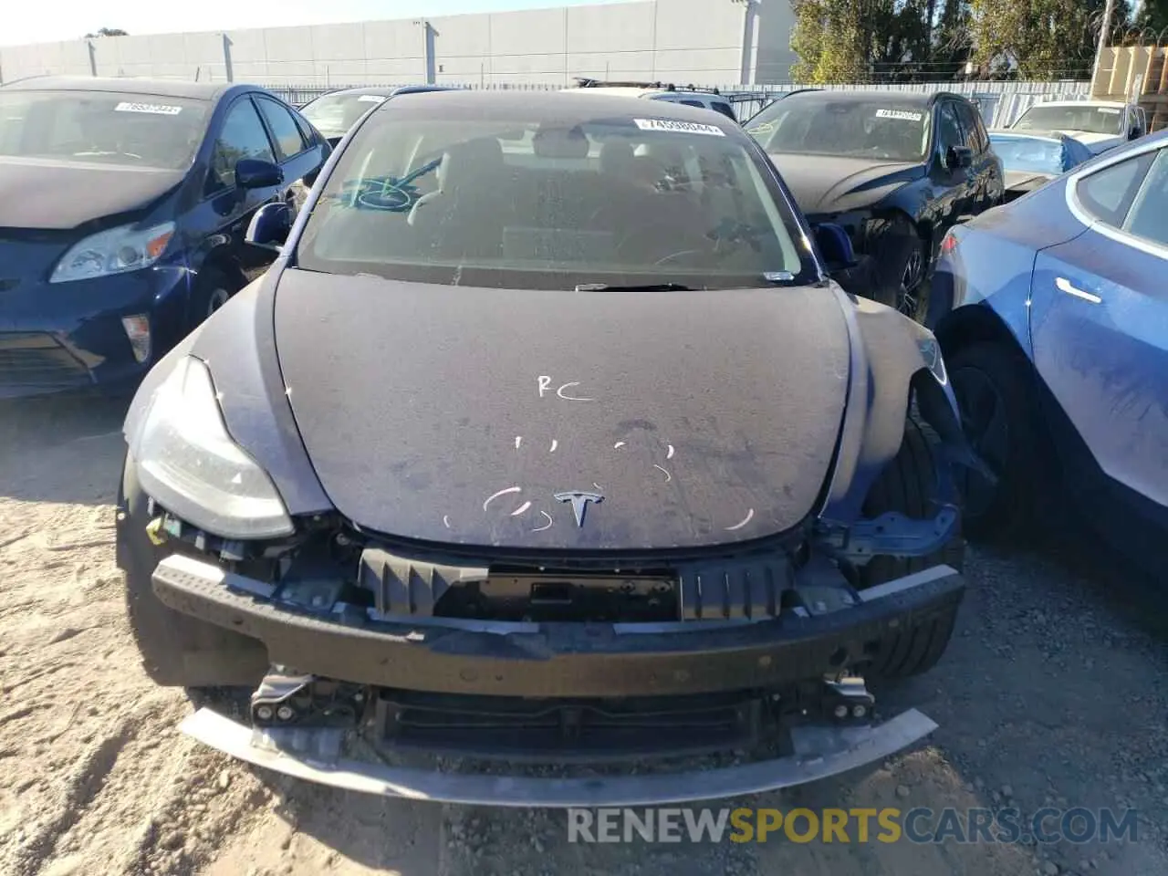 5 Photograph of a damaged car 5YJ3E1EA0MF092904 TESLA MODEL 3 2021