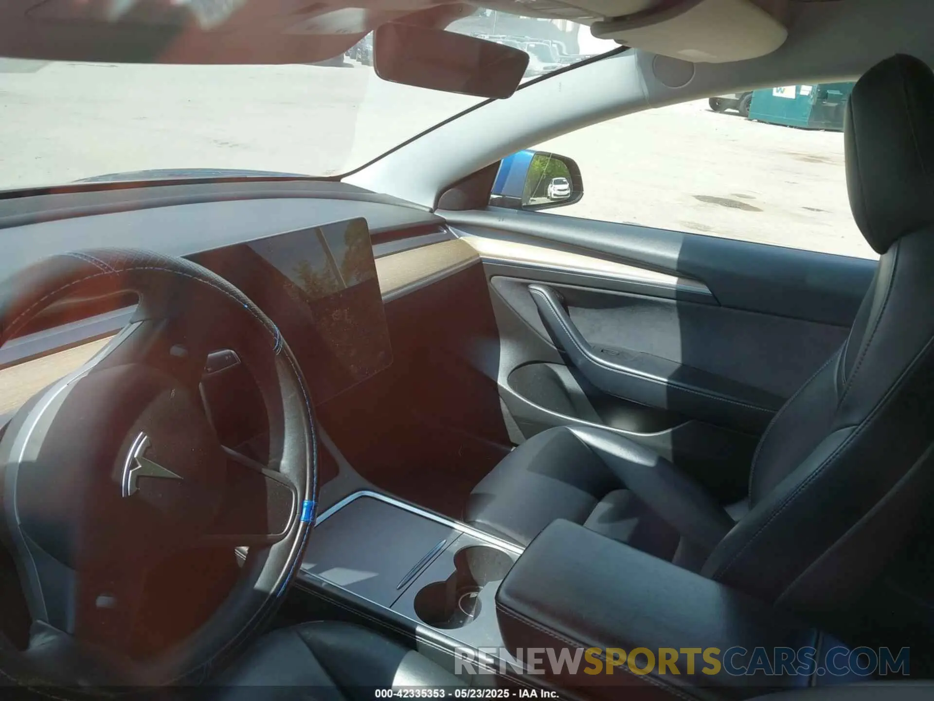 7 Photograph of a damaged car 5YJ3E1EA0MF095186 TESLA MODEL 3 2021