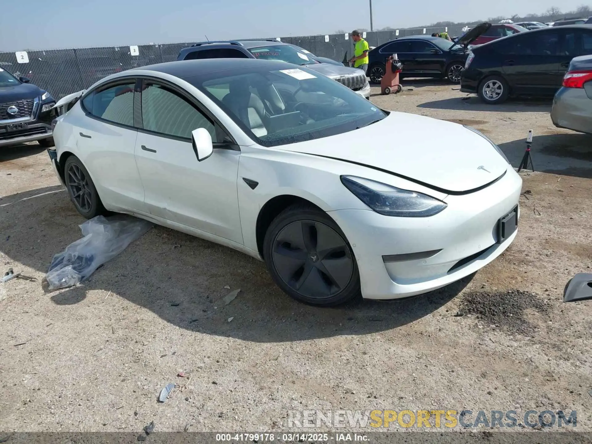 1 Photograph of a damaged car 5YJ3E1EA0MF095222 TESLA MODEL 3 2021