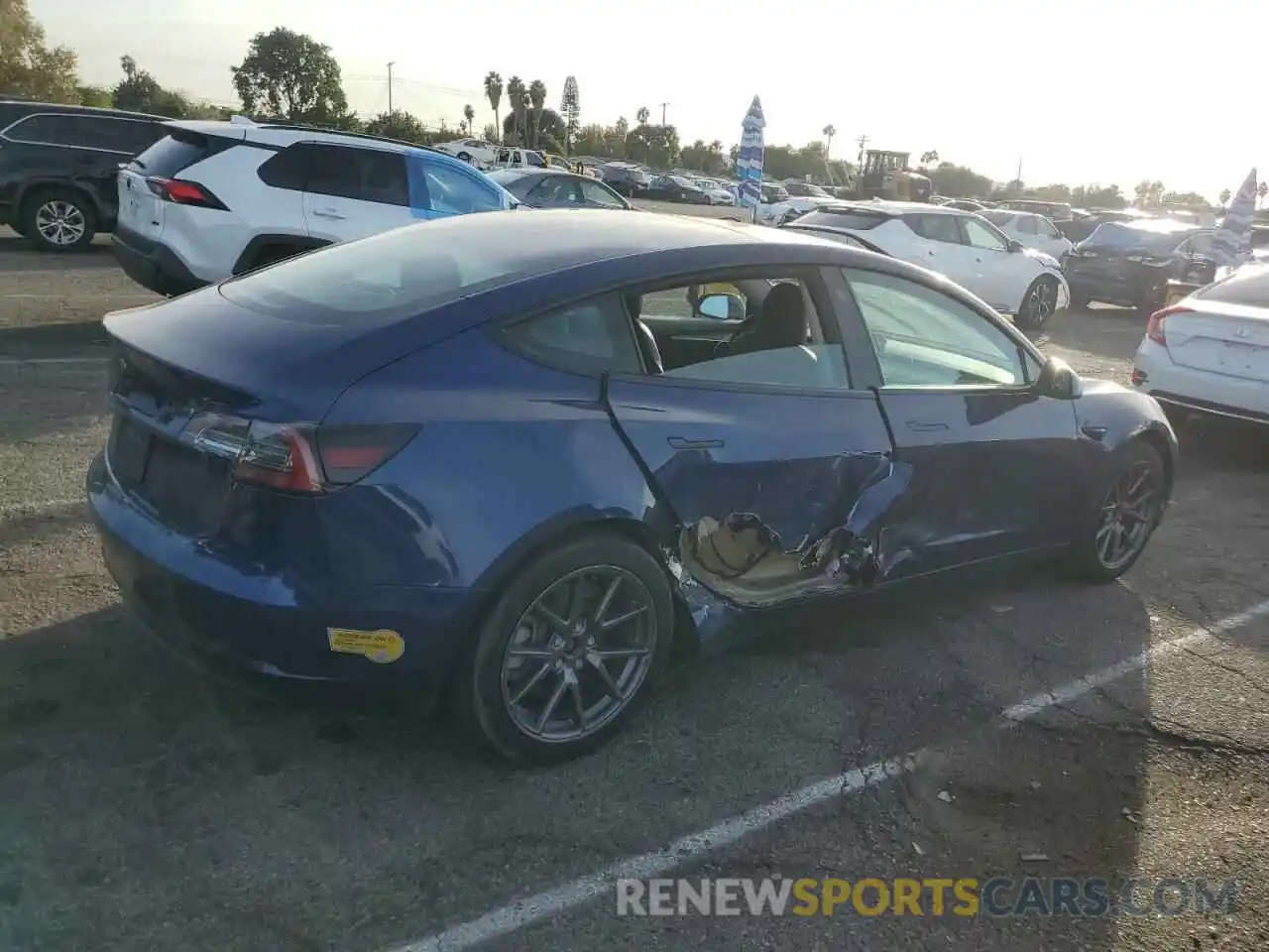 3 Photograph of a damaged car 5YJ3E1EA0MF095706 TESLA MODEL 3 2021