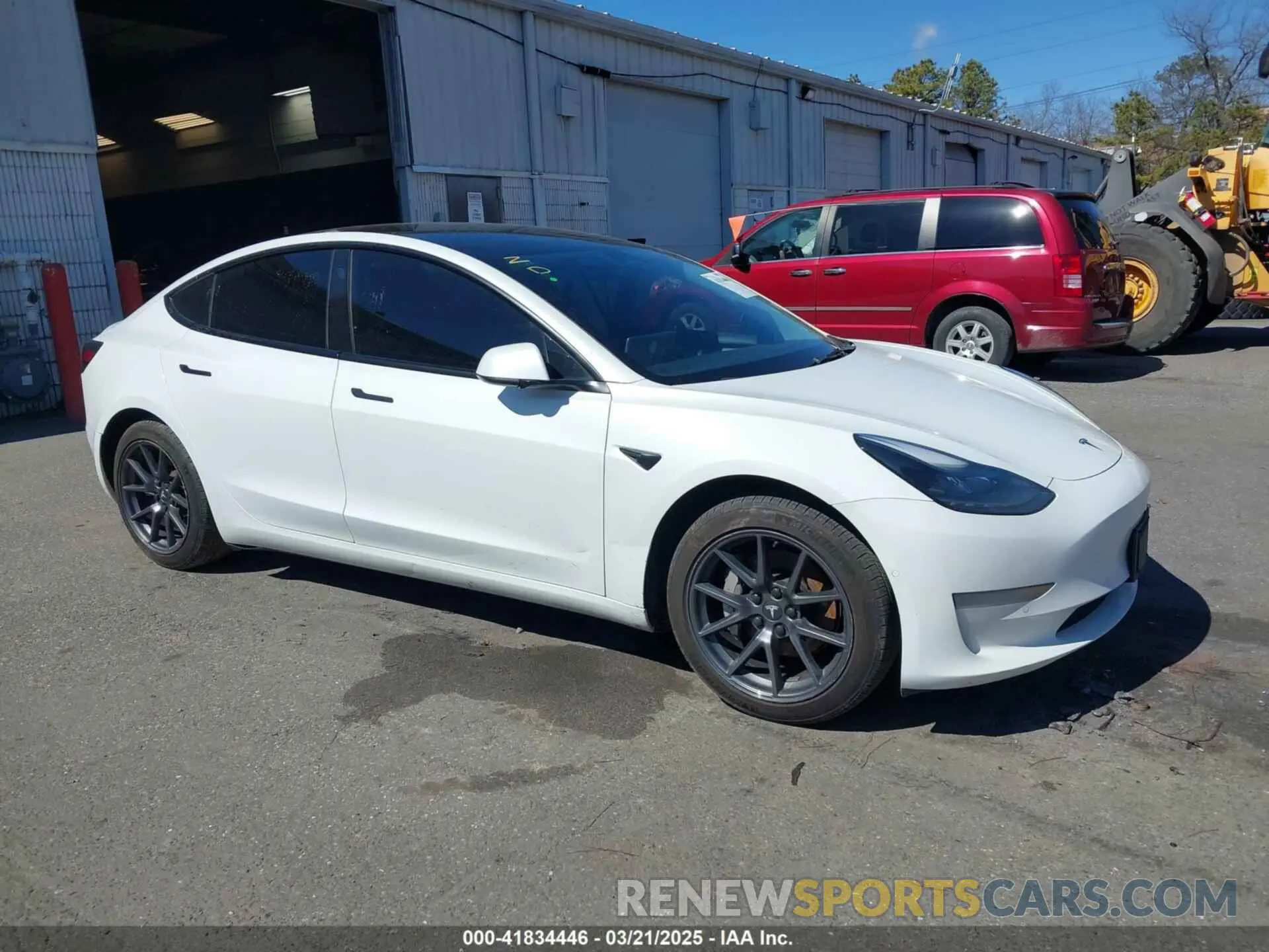 1 Photograph of a damaged car 5YJ3E1EA0MF097617 TESLA MODEL 3 2021