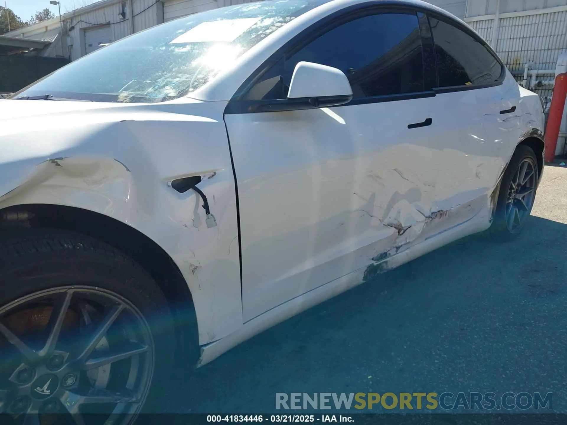 6 Photograph of a damaged car 5YJ3E1EA0MF097617 TESLA MODEL 3 2021