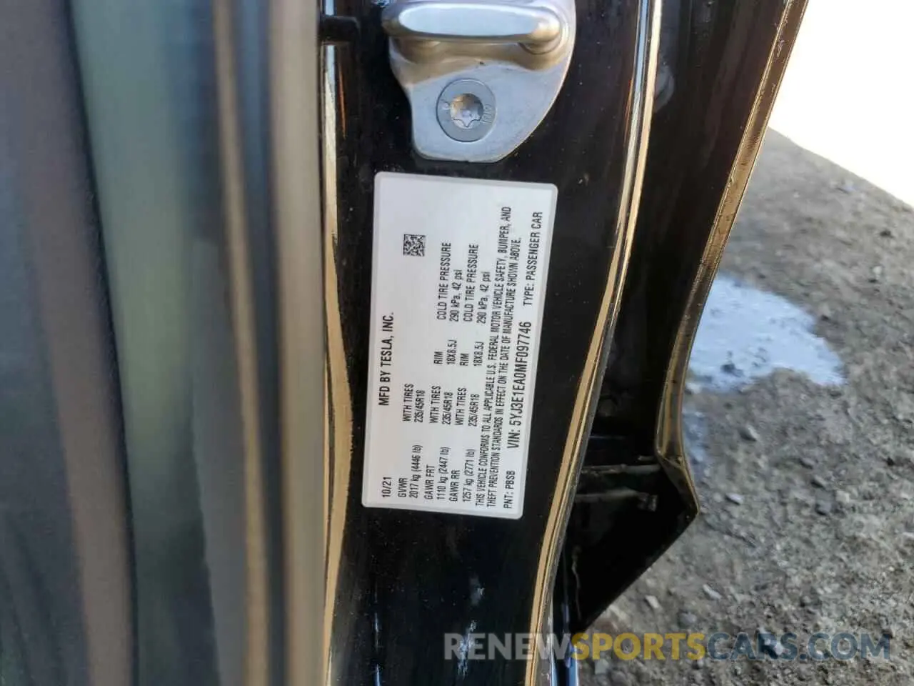 13 Photograph of a damaged car 5YJ3E1EA0MF097746 TESLA MODEL 3 2021