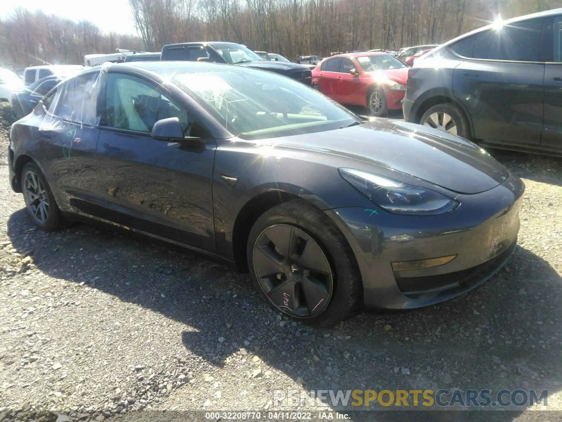 1 Photograph of a damaged car 5YJ3E1EA0MF098881 TESLA MODEL 3 2021