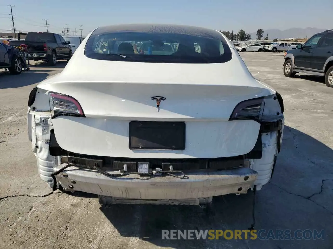 6 Photograph of a damaged car 5YJ3E1EA0MF100418 TESLA MODEL 3 2021
