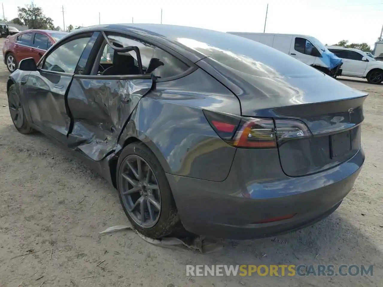 3 Photograph of a damaged car 5YJ3E1EA0MF851700 TESLA MODEL 3 2021