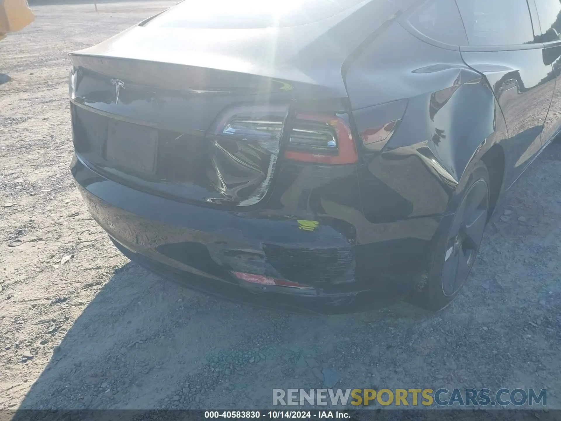 6 Photograph of a damaged car 5YJ3E1EA0MF853950 TESLA MODEL 3 2021