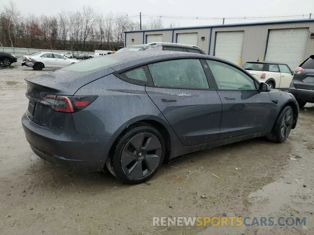 3 Photograph of a damaged car 5YJ3E1EA0MF907358 TESLA MODEL 3 2021