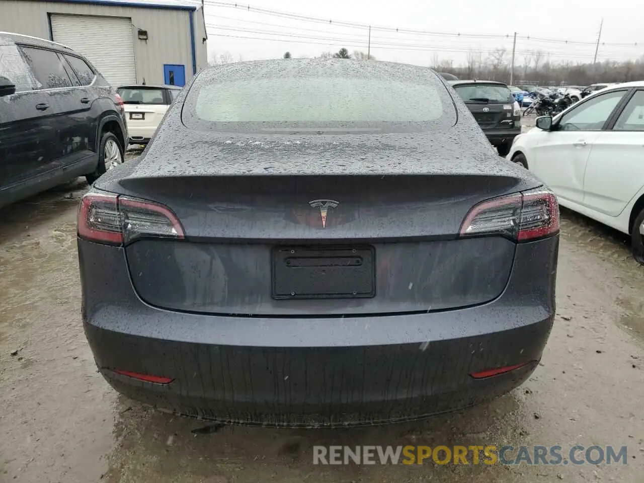 6 Photograph of a damaged car 5YJ3E1EA0MF907358 TESLA MODEL 3 2021