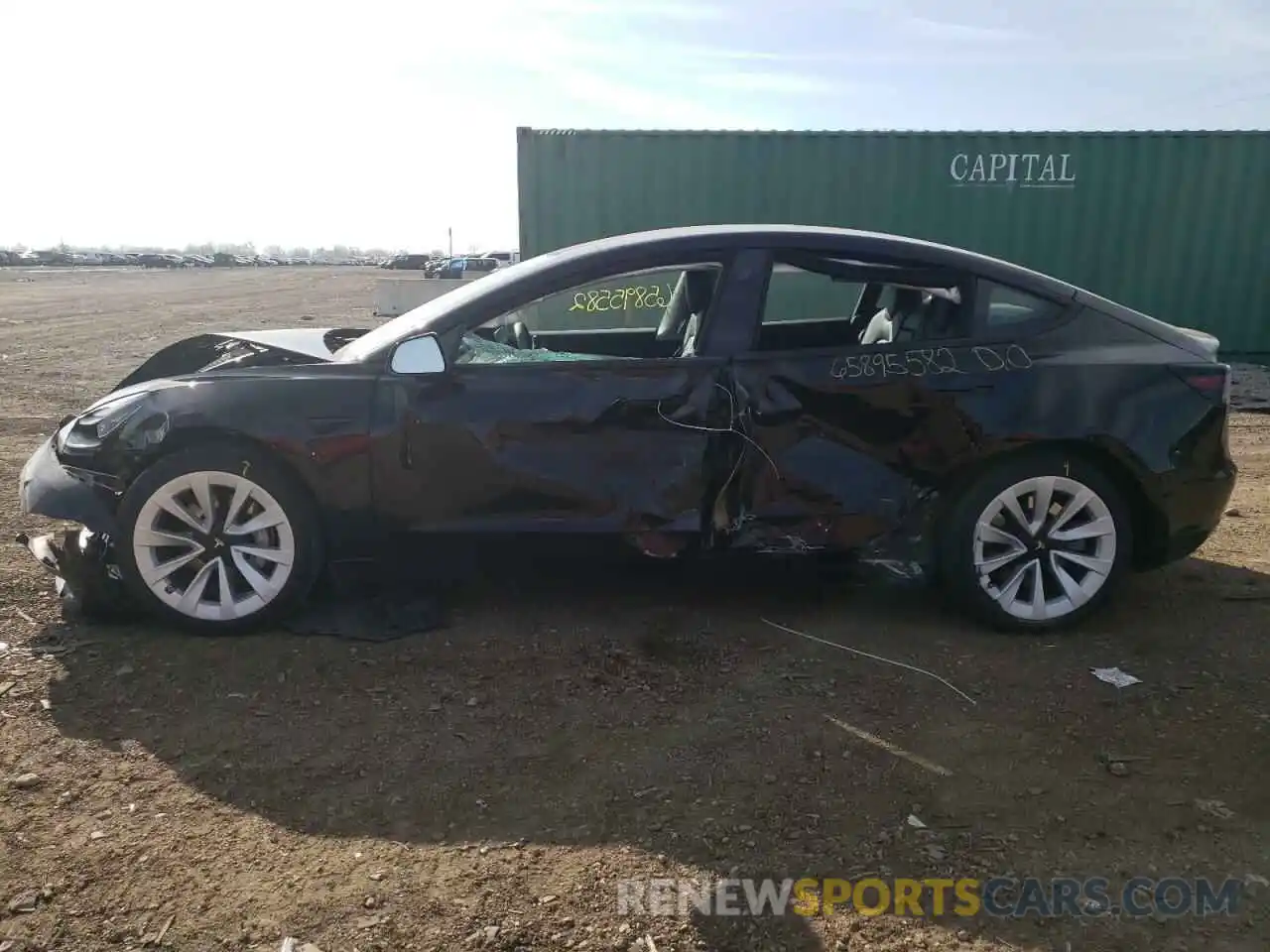 9 Photograph of a damaged car 5YJ3E1EA0MF908056 TESLA MODEL 3 2021