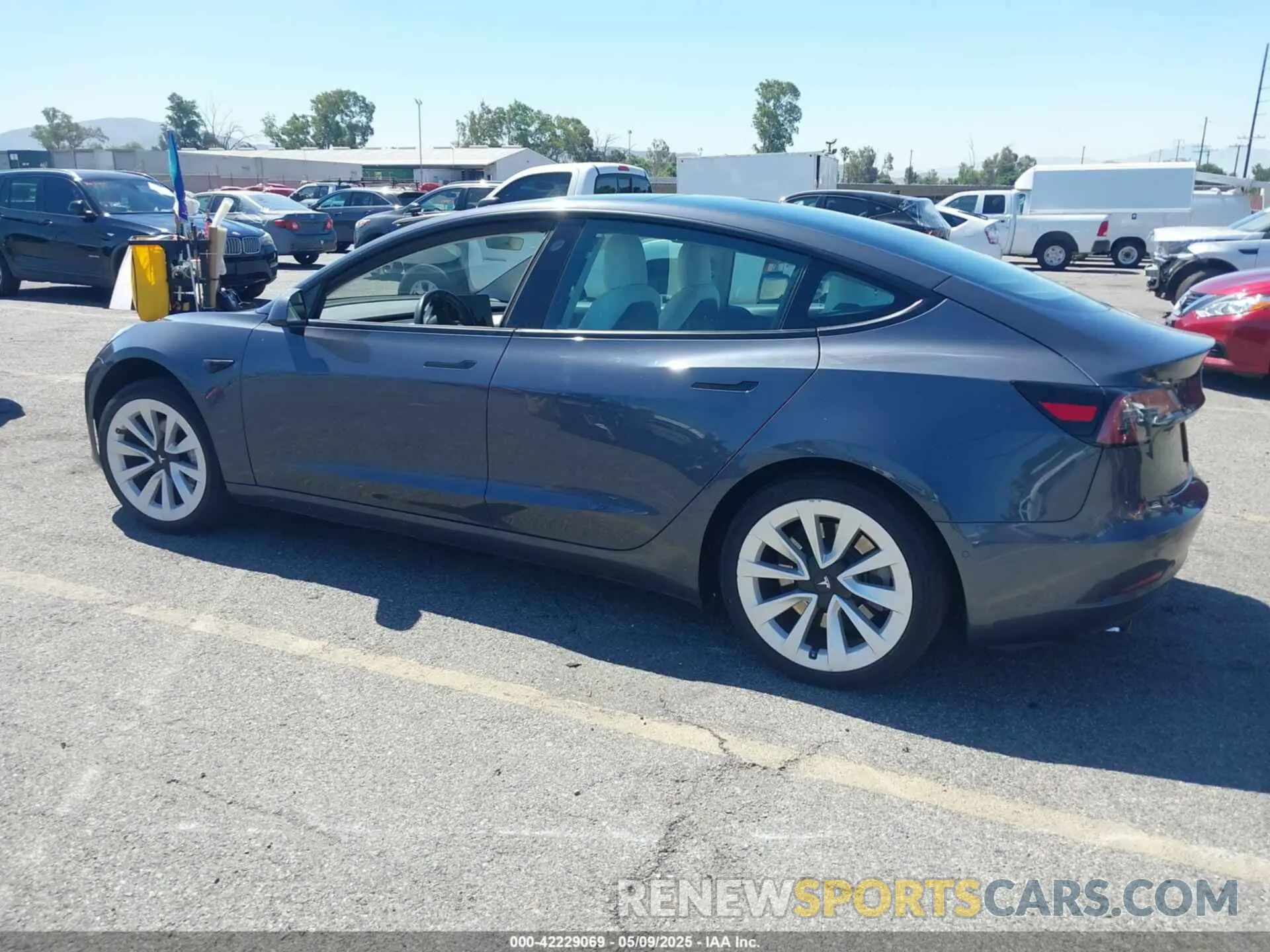 13 Photograph of a damaged car 5YJ3E1EA0MF908736 TESLA MODEL 3 2021