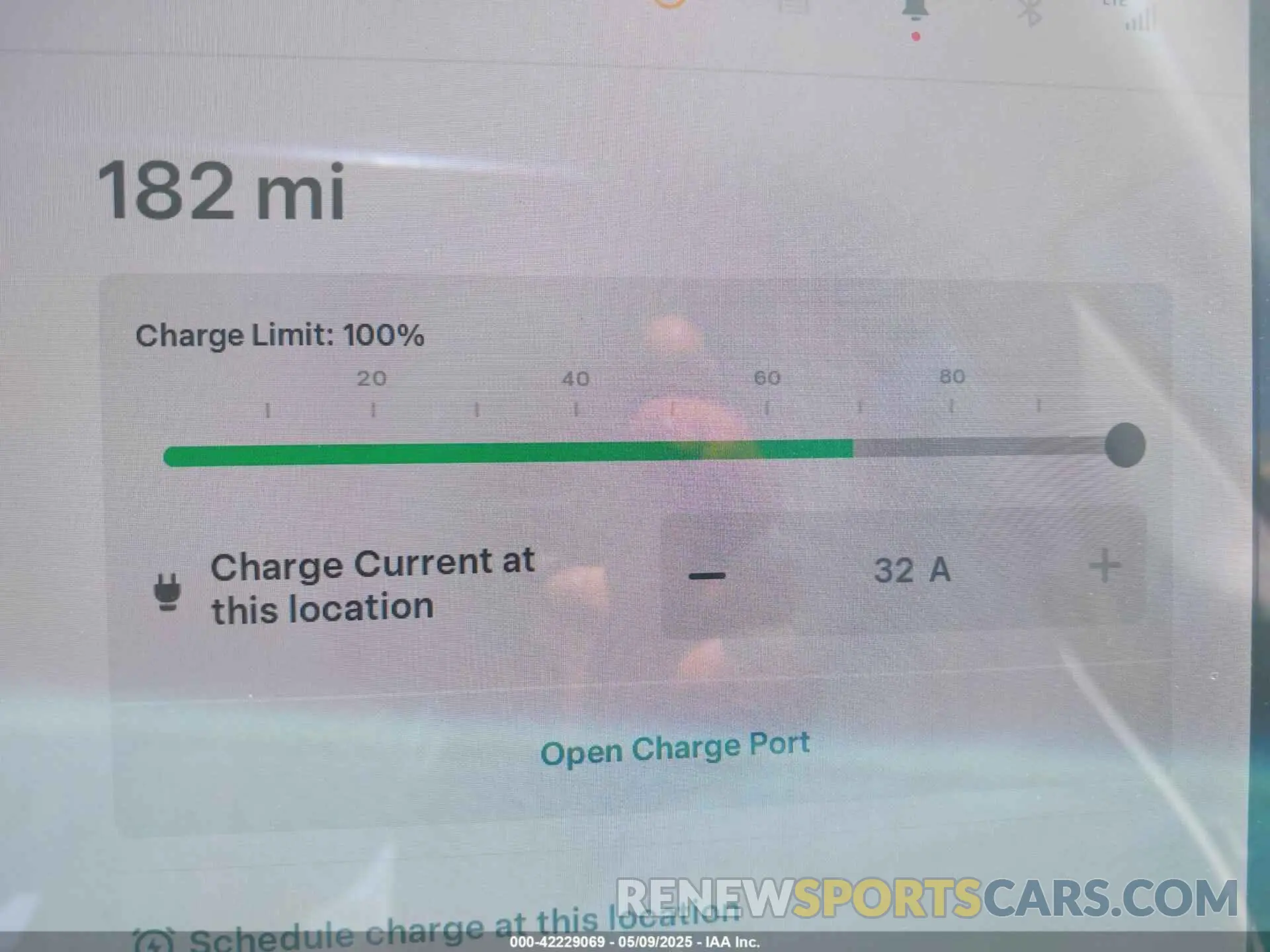16 Photograph of a damaged car 5YJ3E1EA0MF908736 TESLA MODEL 3 2021