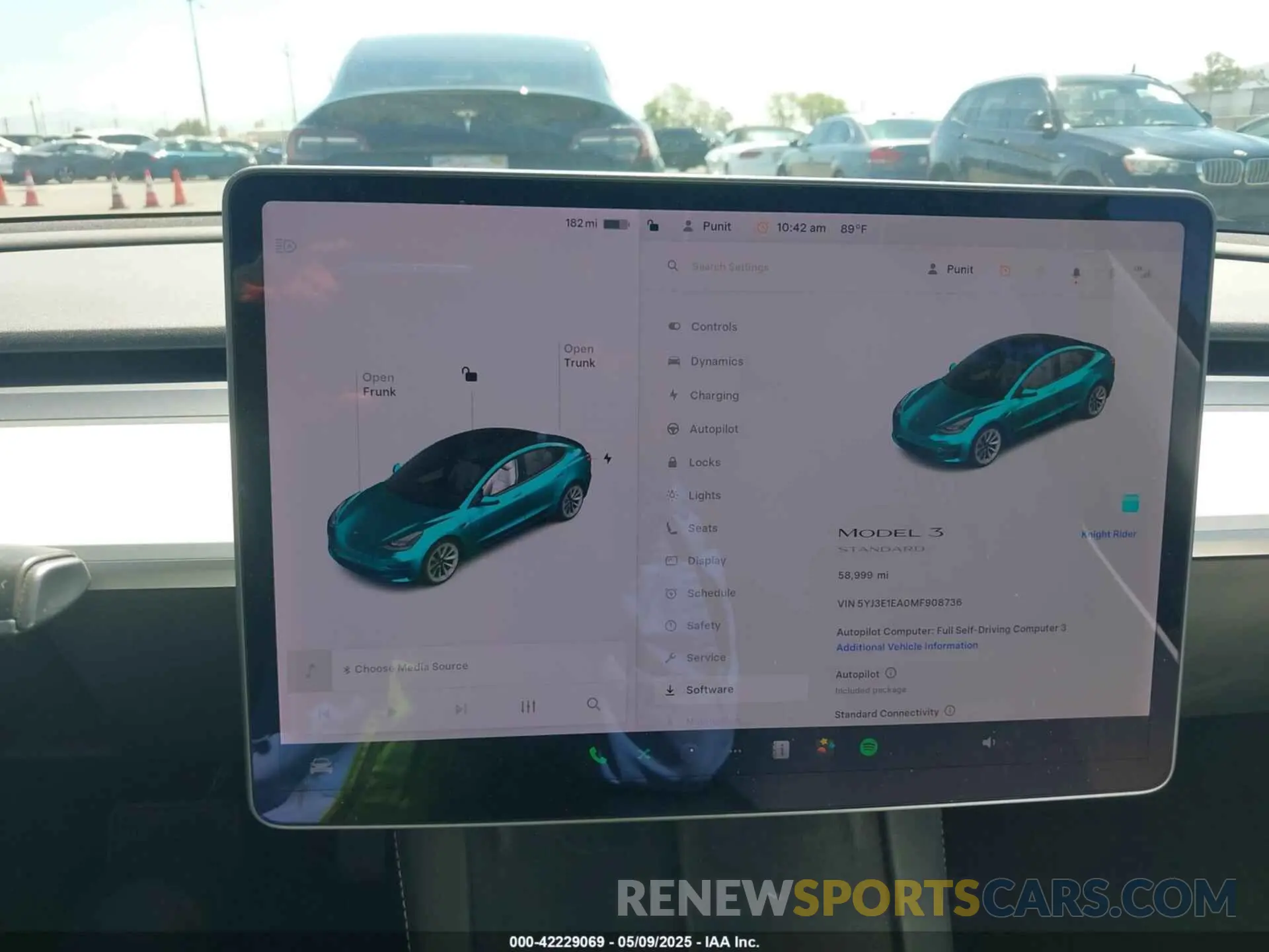 17 Photograph of a damaged car 5YJ3E1EA0MF908736 TESLA MODEL 3 2021