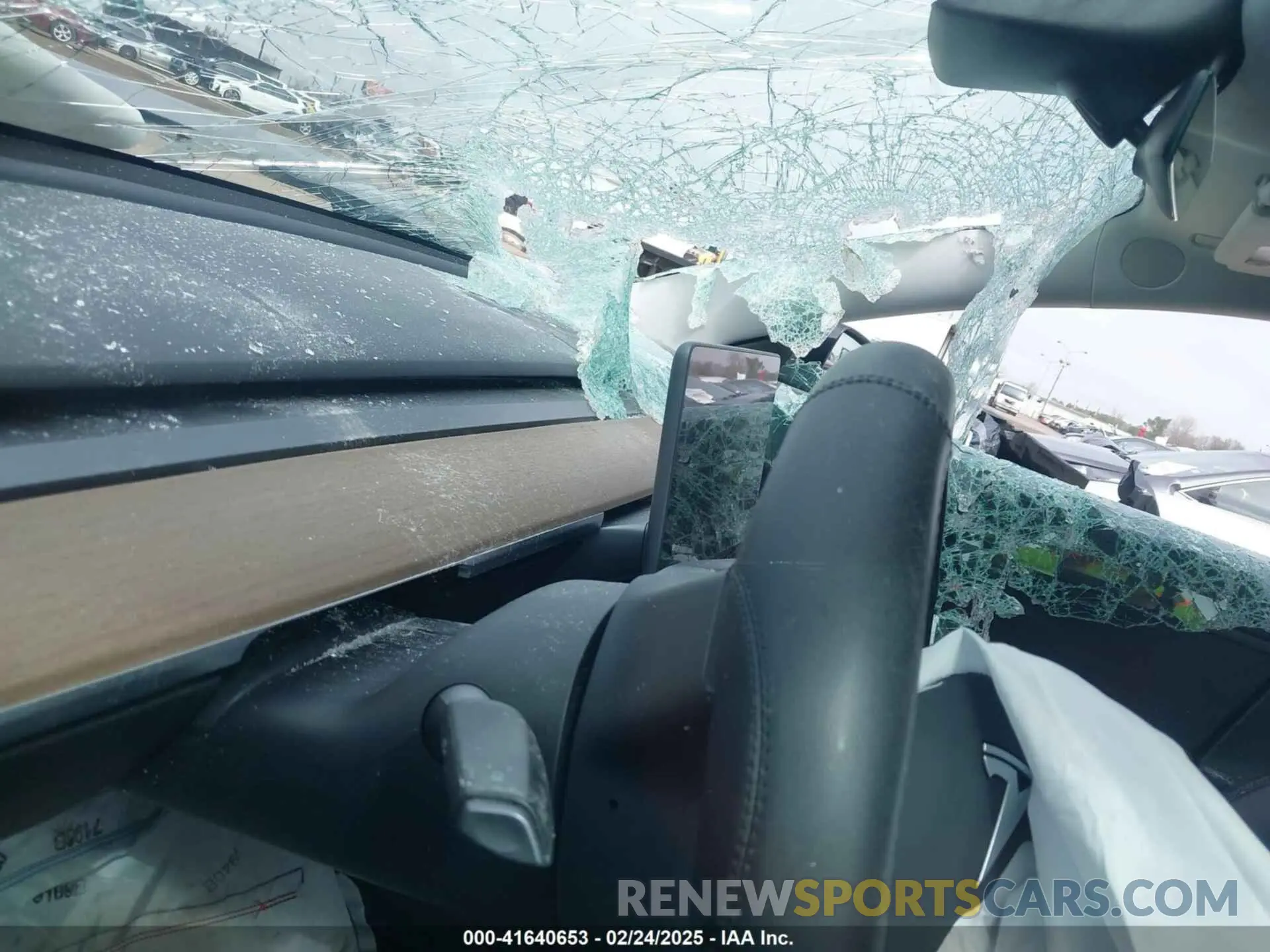 14 Photograph of a damaged car 5YJ3E1EA0MF911328 TESLA MODEL 3 2021