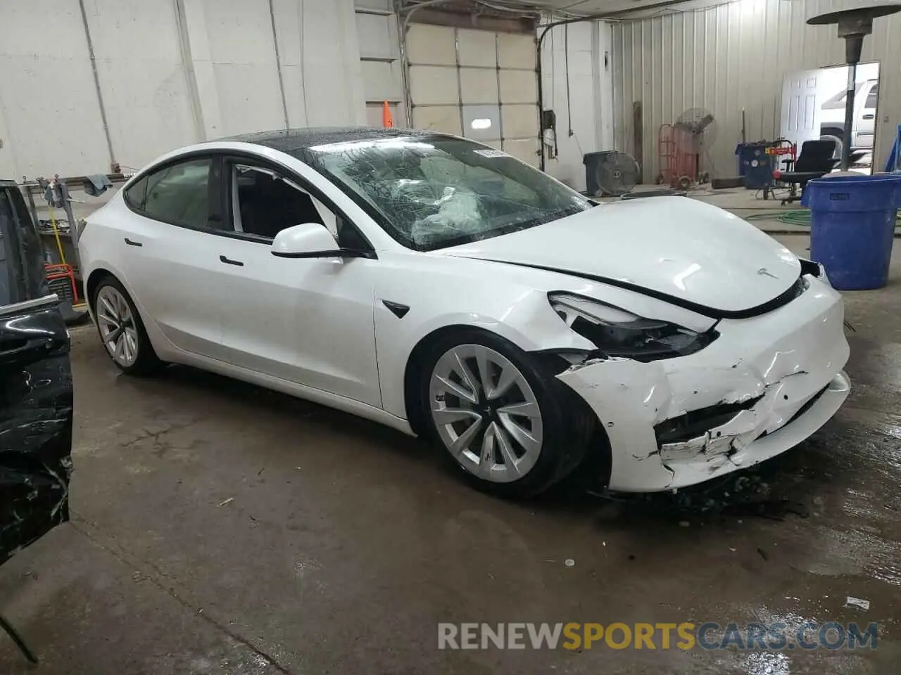 4 Photograph of a damaged car 5YJ3E1EA0MF913466 TESLA MODEL 3 2021