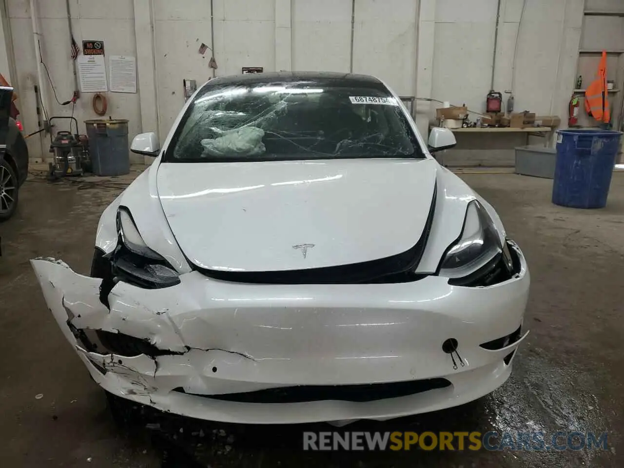 5 Photograph of a damaged car 5YJ3E1EA0MF913466 TESLA MODEL 3 2021