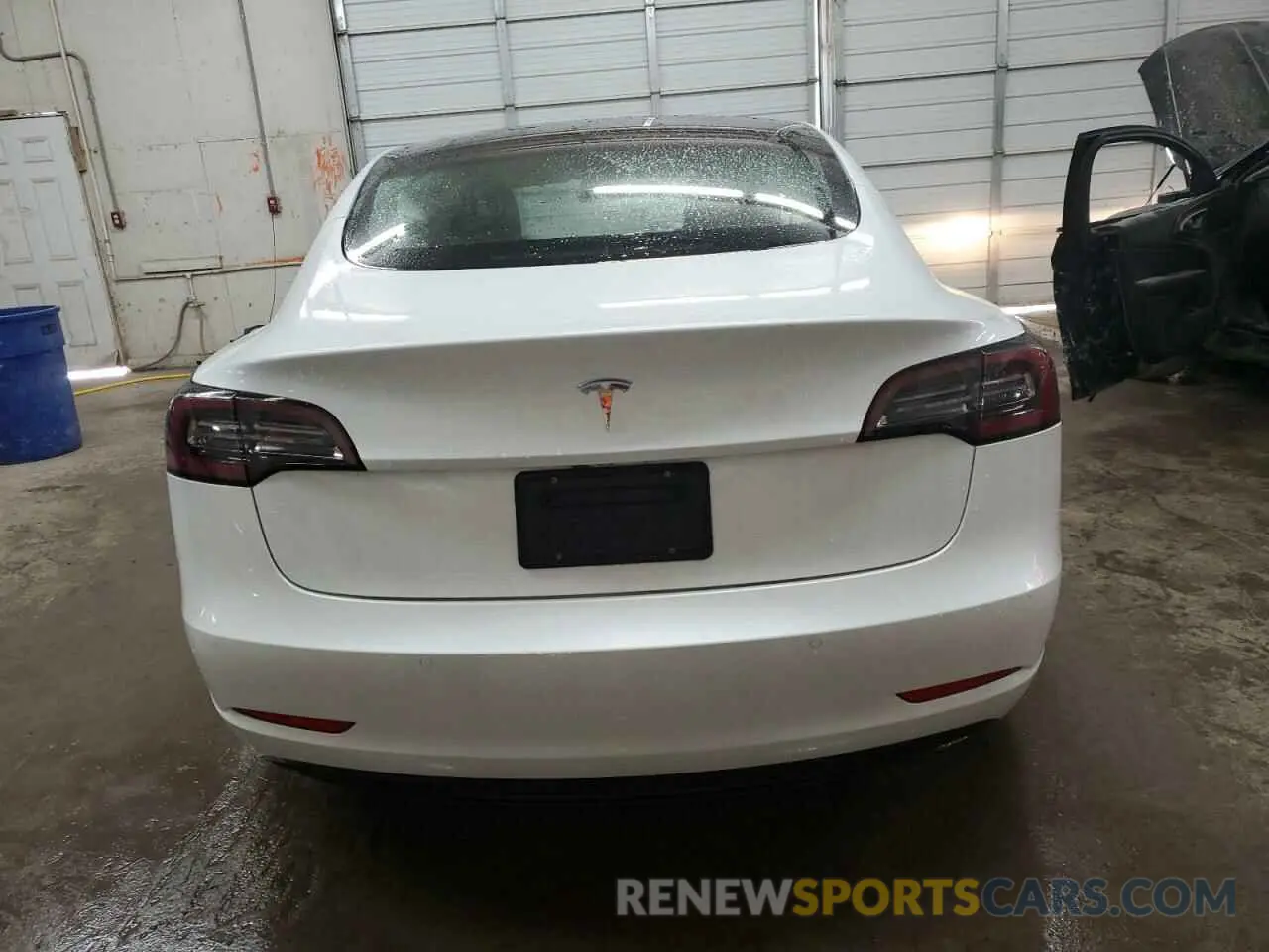 6 Photograph of a damaged car 5YJ3E1EA0MF913466 TESLA MODEL 3 2021