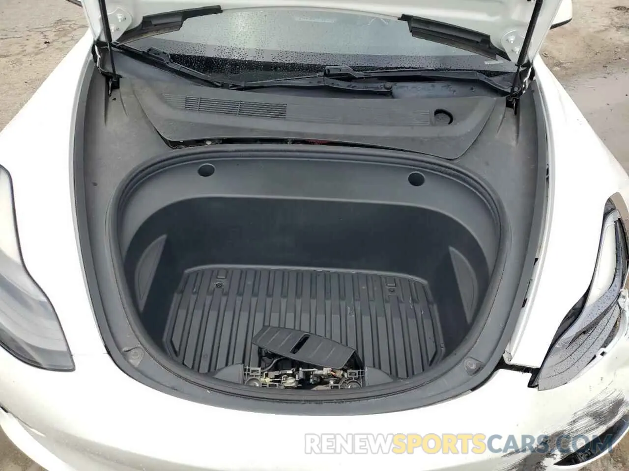 12 Photograph of a damaged car 5YJ3E1EA0MF939730 TESLA MODEL 3 2021
