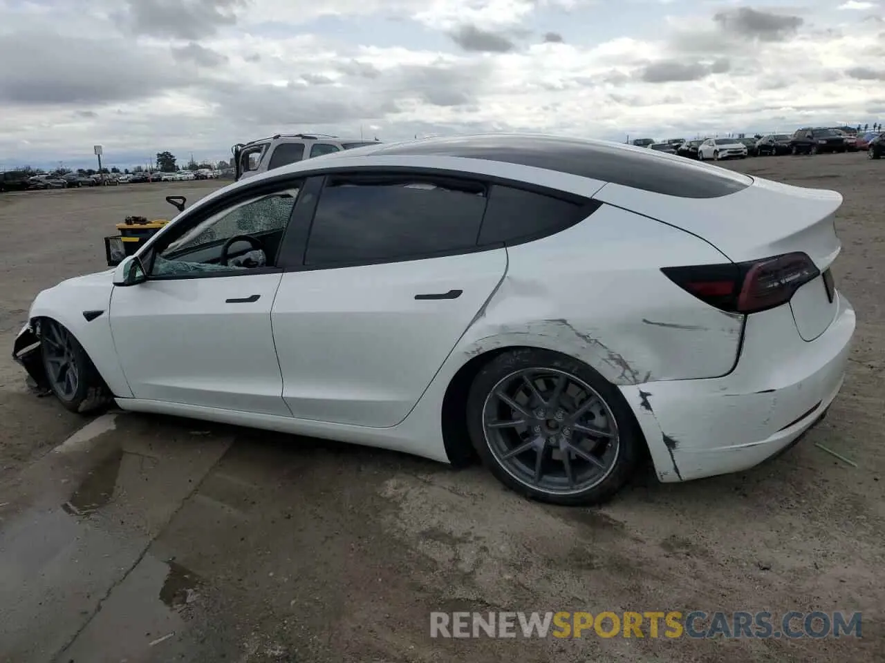 2 Photograph of a damaged car 5YJ3E1EA0MF939730 TESLA MODEL 3 2021