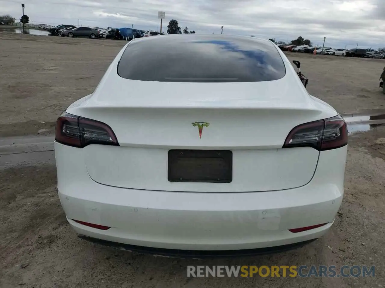 6 Photograph of a damaged car 5YJ3E1EA0MF939730 TESLA MODEL 3 2021
