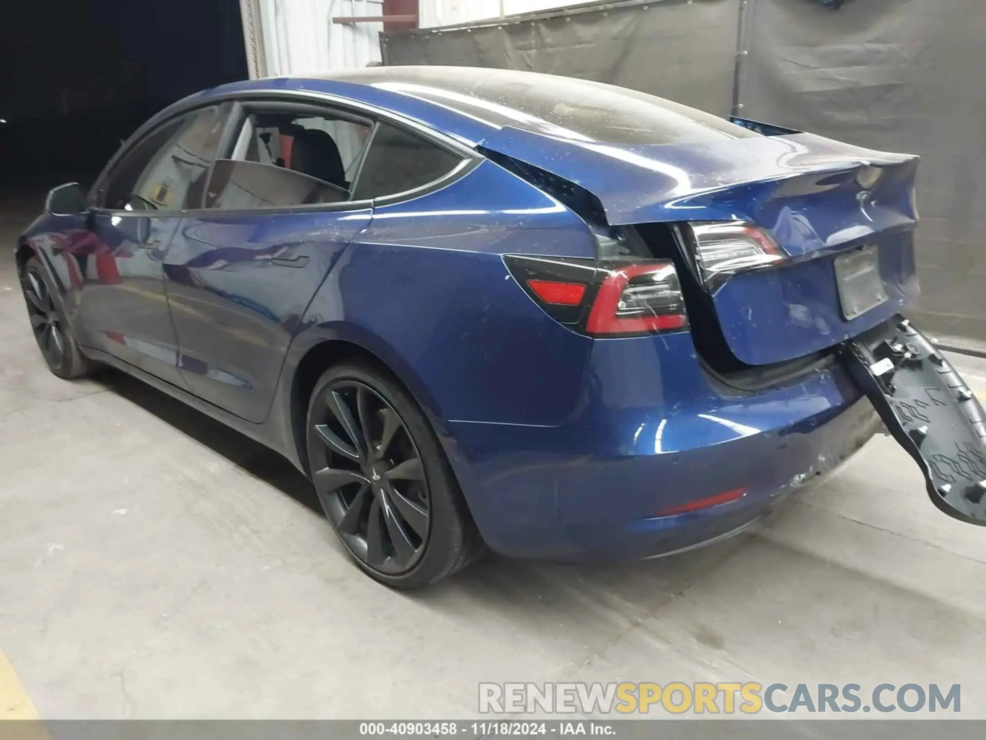 3 Photograph of a damaged car 5YJ3E1EA0MF940179 TESLA MODEL 3 2021