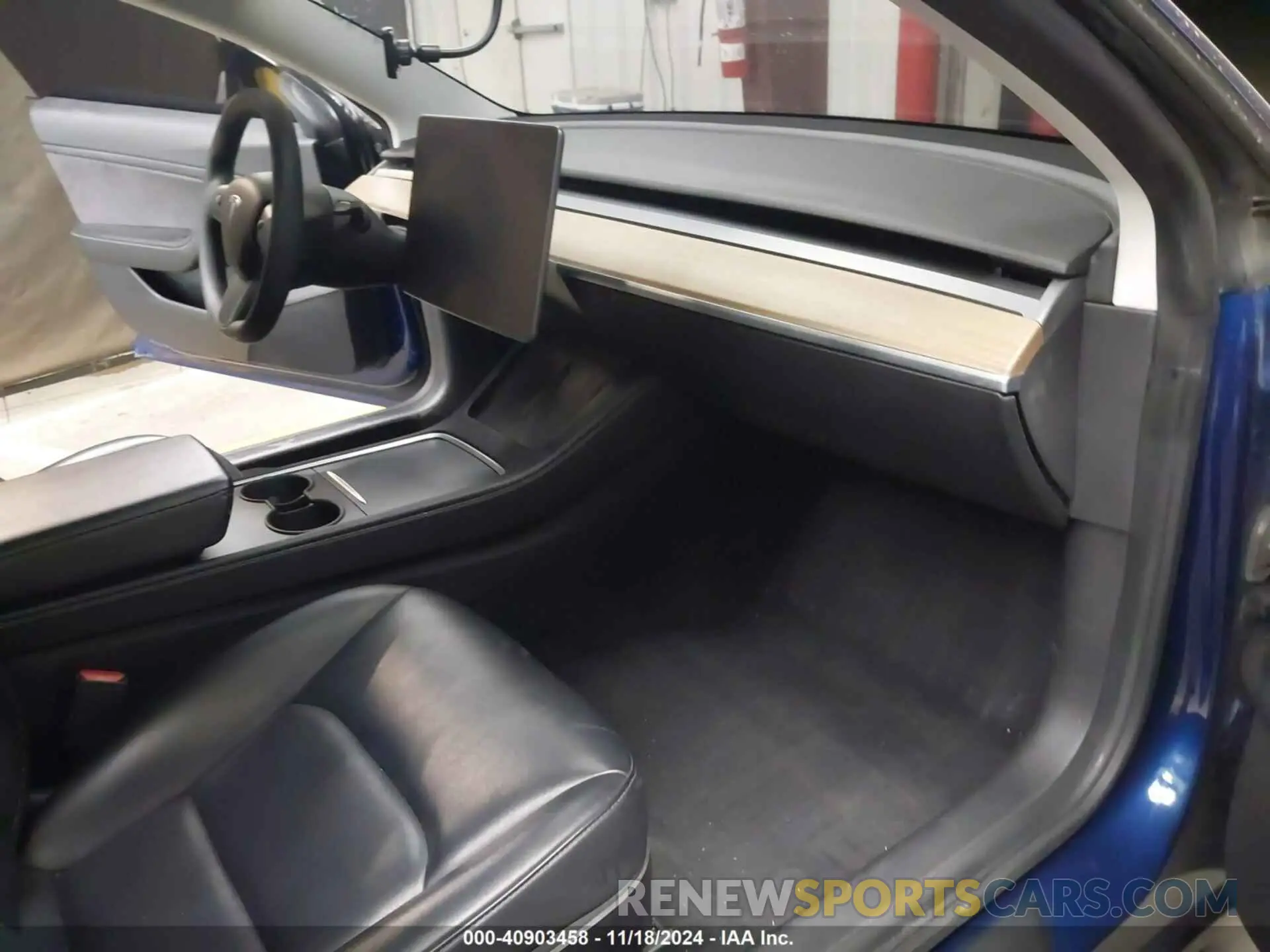 5 Photograph of a damaged car 5YJ3E1EA0MF940179 TESLA MODEL 3 2021