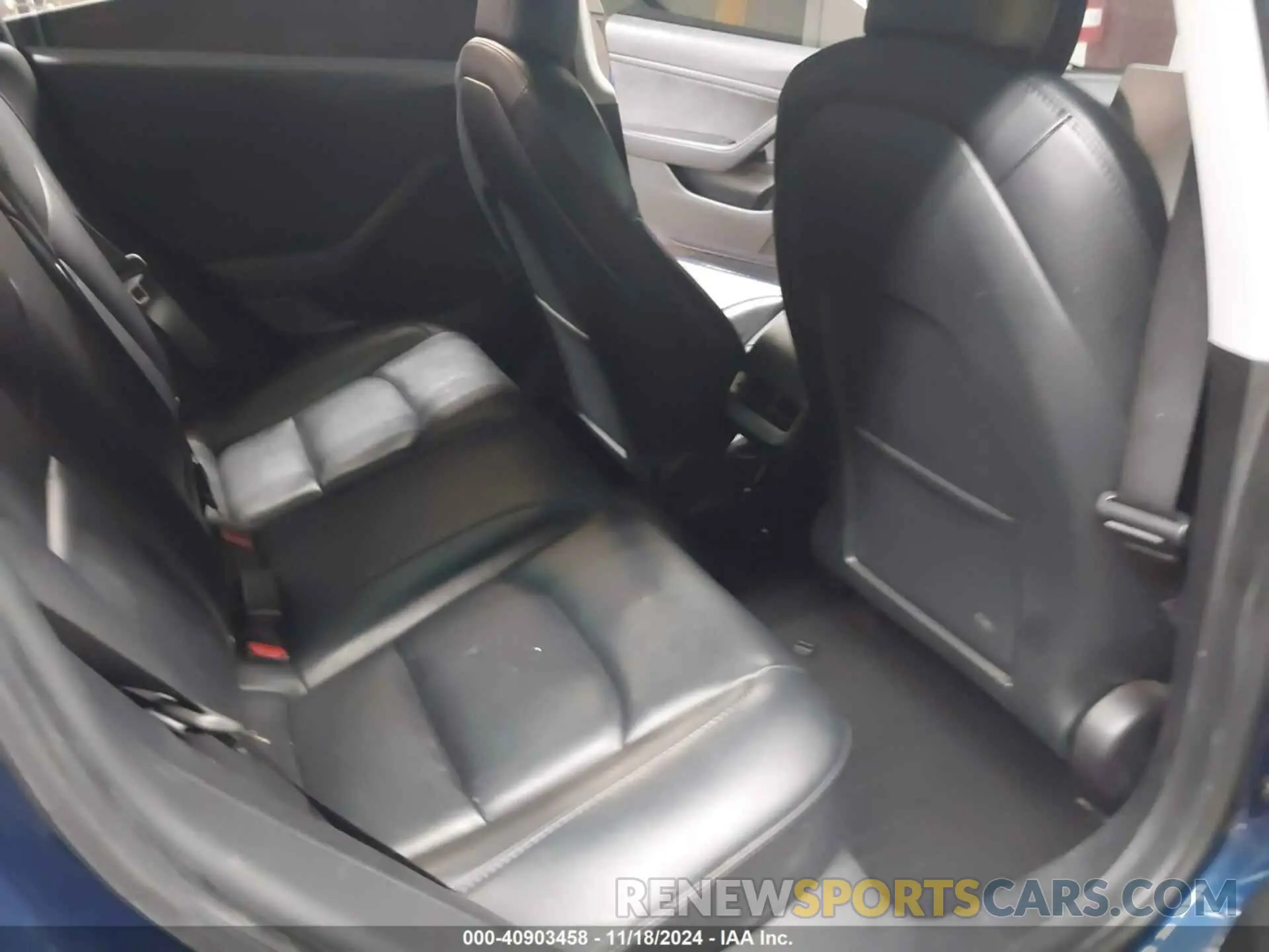 8 Photograph of a damaged car 5YJ3E1EA0MF940179 TESLA MODEL 3 2021