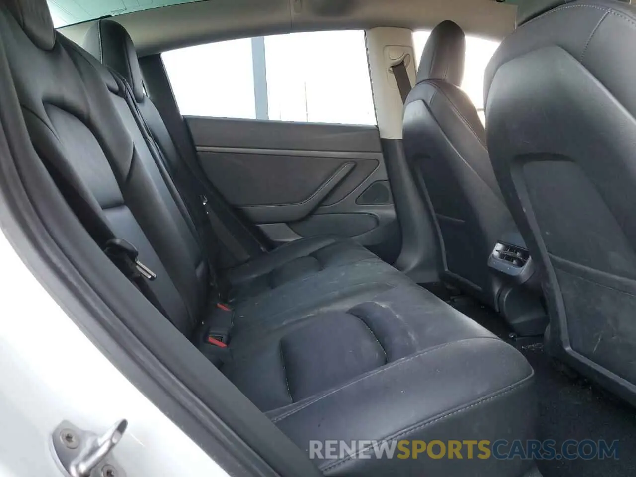 10 Photograph of a damaged car 5YJ3E1EA0MF940389 TESLA MODEL 3 2021