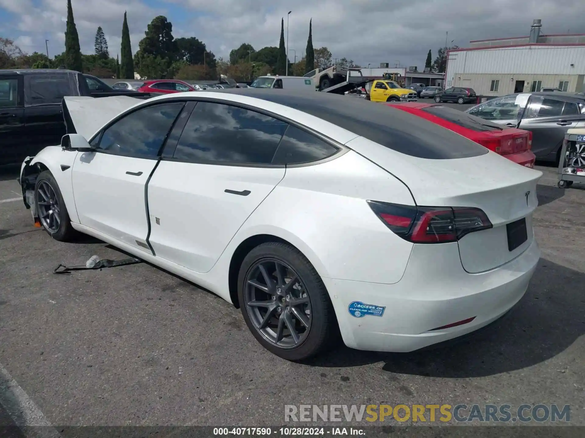 3 Photograph of a damaged car 5YJ3E1EA0MF940540 TESLA MODEL 3 2021