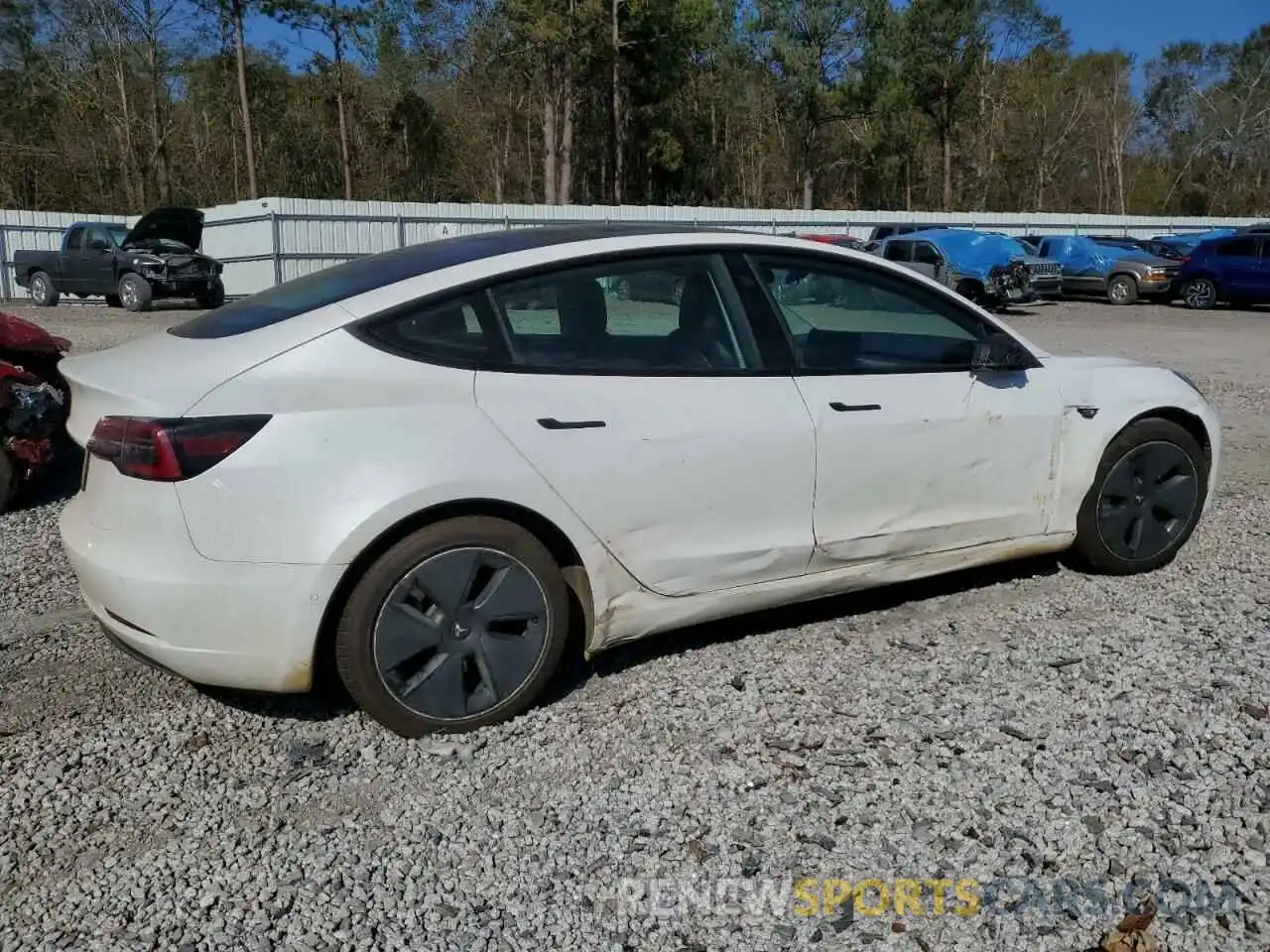 3 Photograph of a damaged car 5YJ3E1EA0MF976356 TESLA MODEL 3 2021