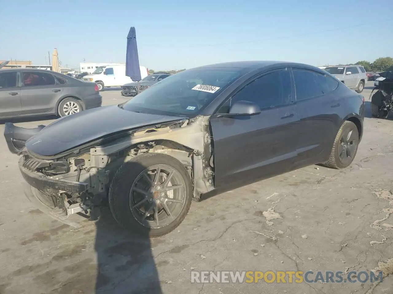 1 Photograph of a damaged car 5YJ3E1EA0MF976700 TESLA MODEL 3 2021