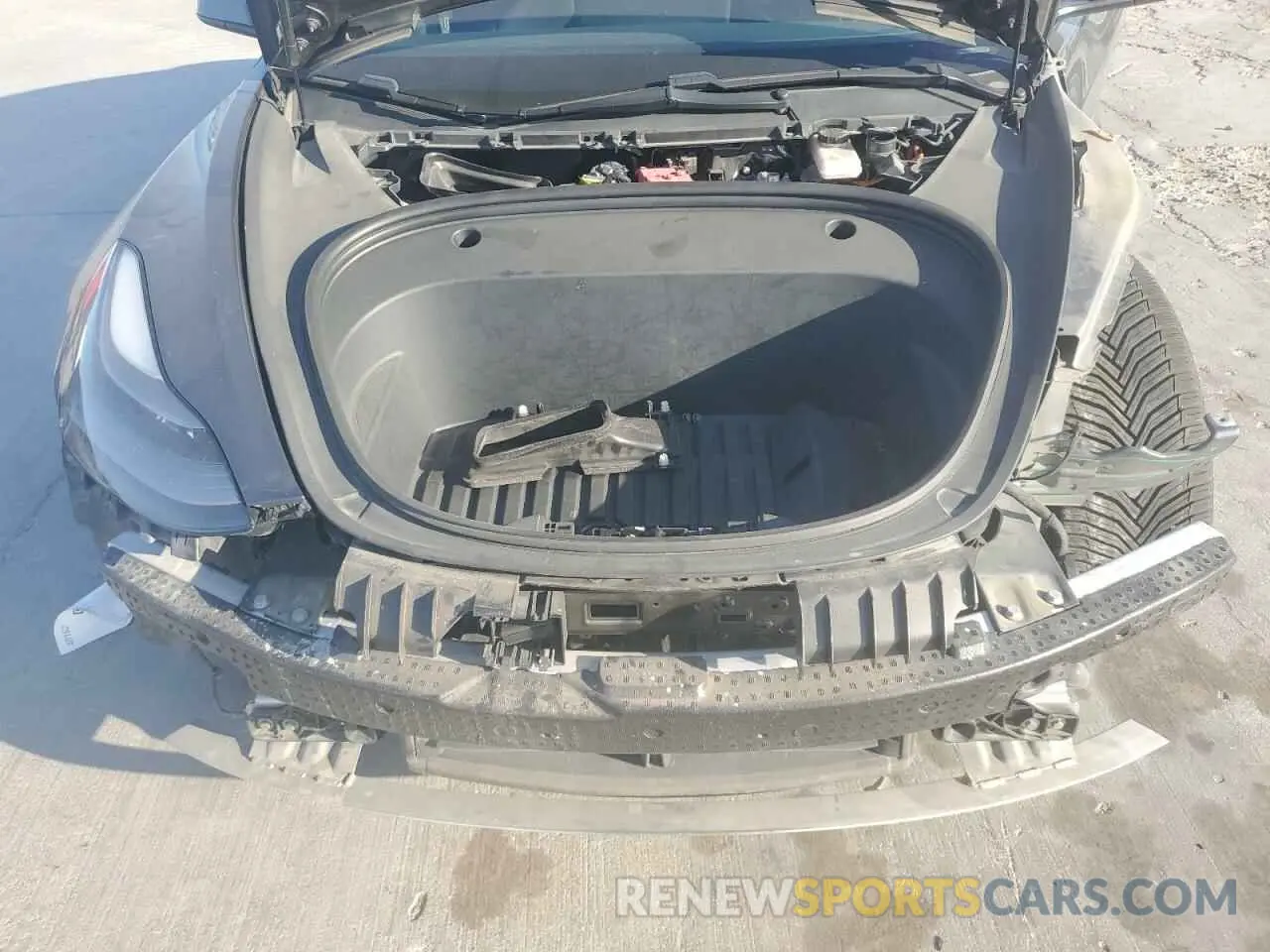 11 Photograph of a damaged car 5YJ3E1EA0MF976700 TESLA MODEL 3 2021