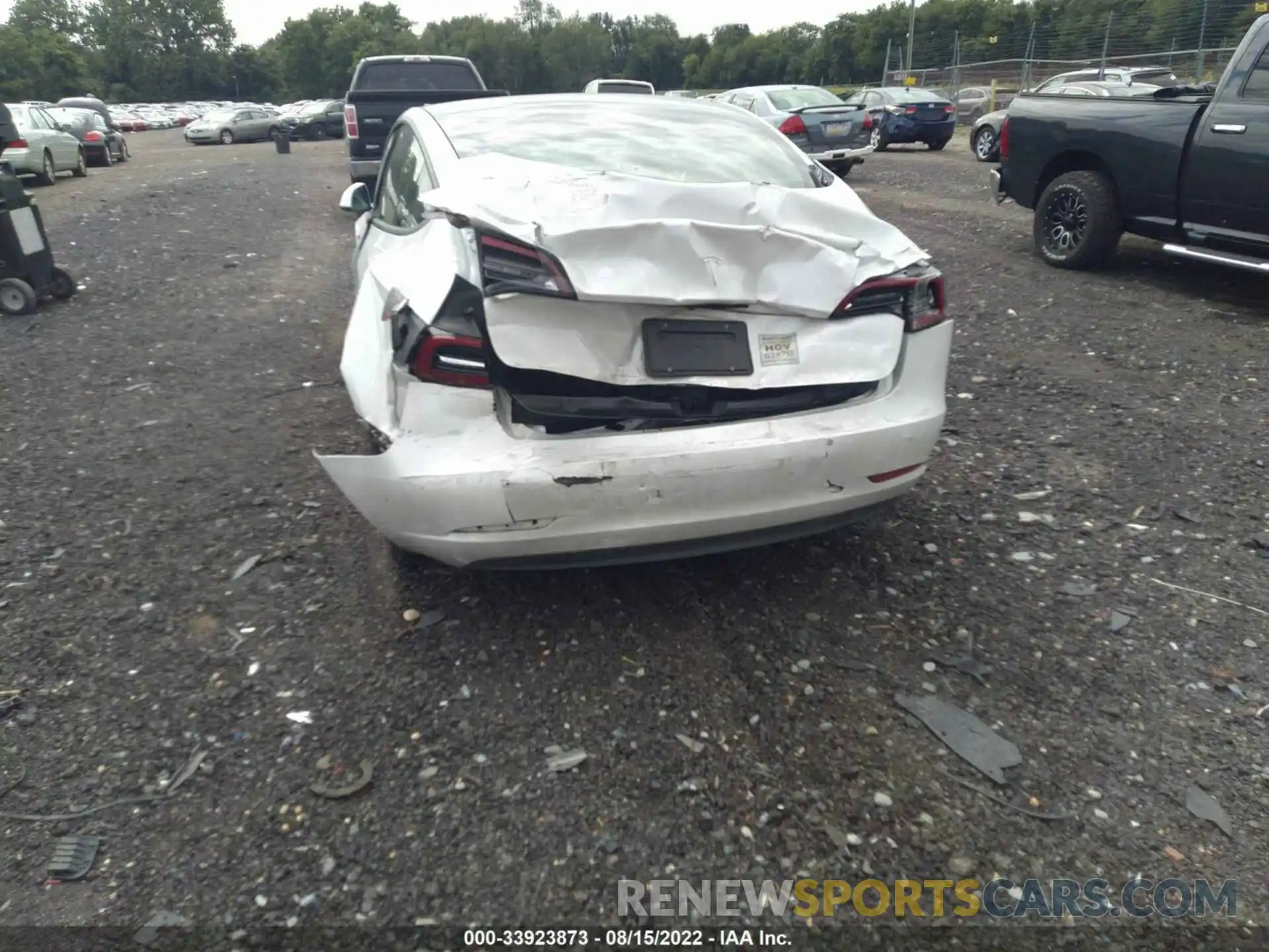 6 Photograph of a damaged car 5YJ3E1EA0MF992119 TESLA MODEL 3 2021