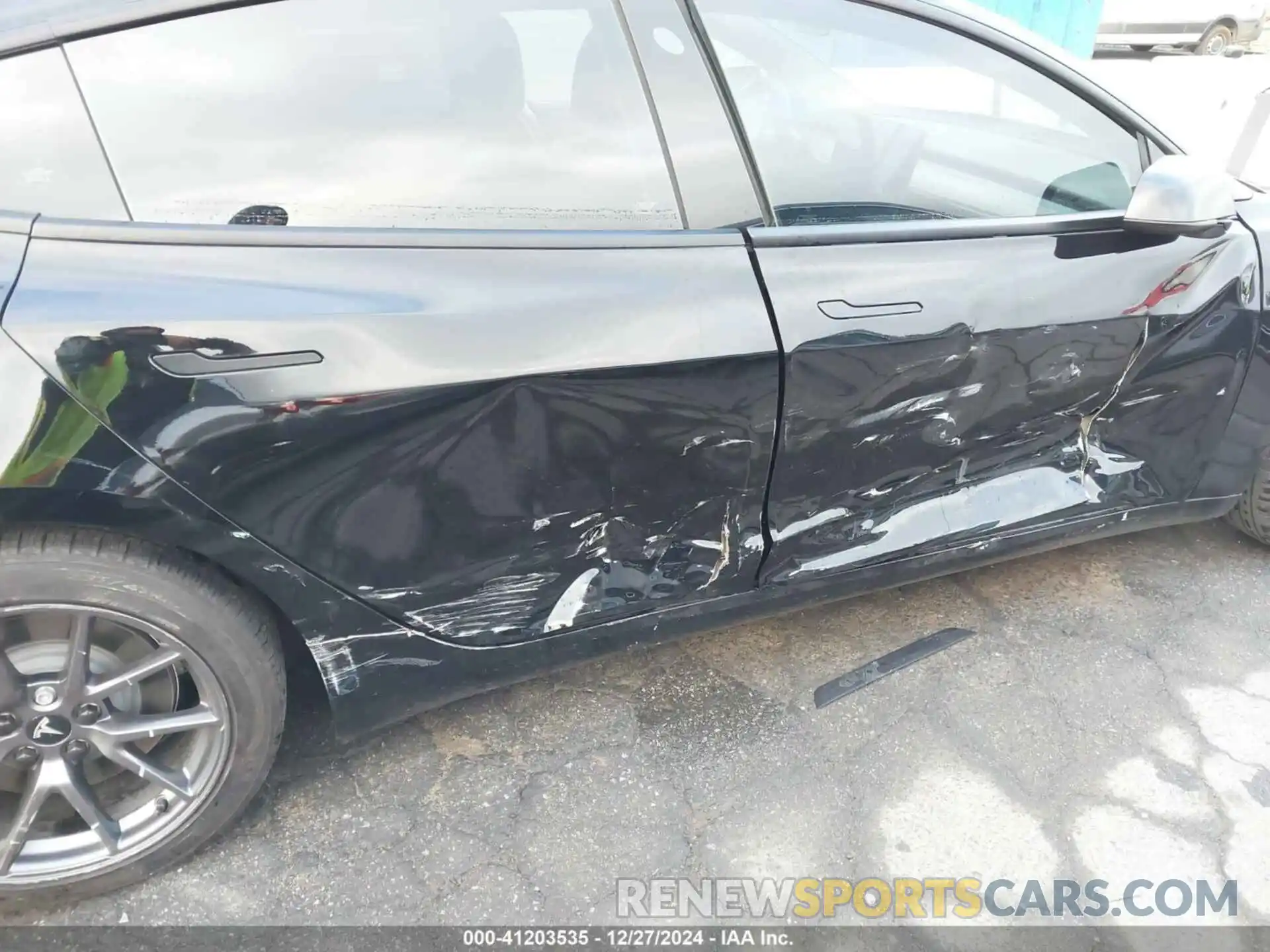 6 Photograph of a damaged car 5YJ3E1EA0MF997305 TESLA MODEL 3 2021